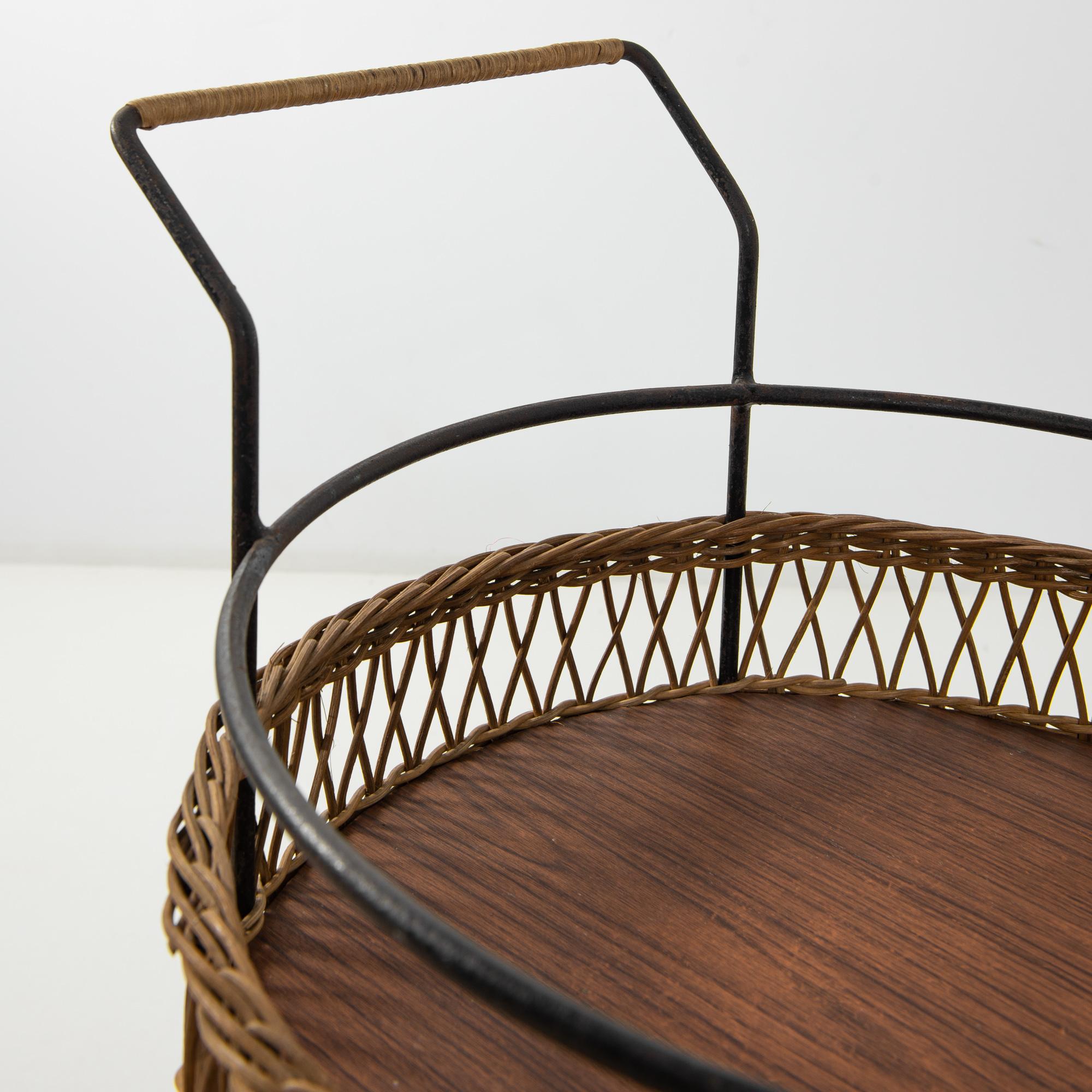 1960s French Wicker Bar Cart 3