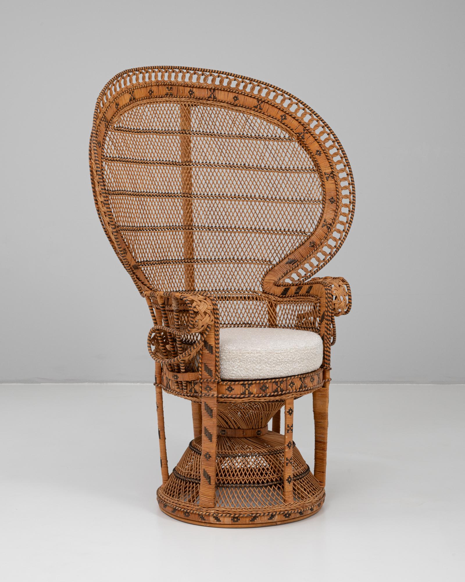 Chaise paon en osier français des années 1960 avec assise tapissée en vente 10