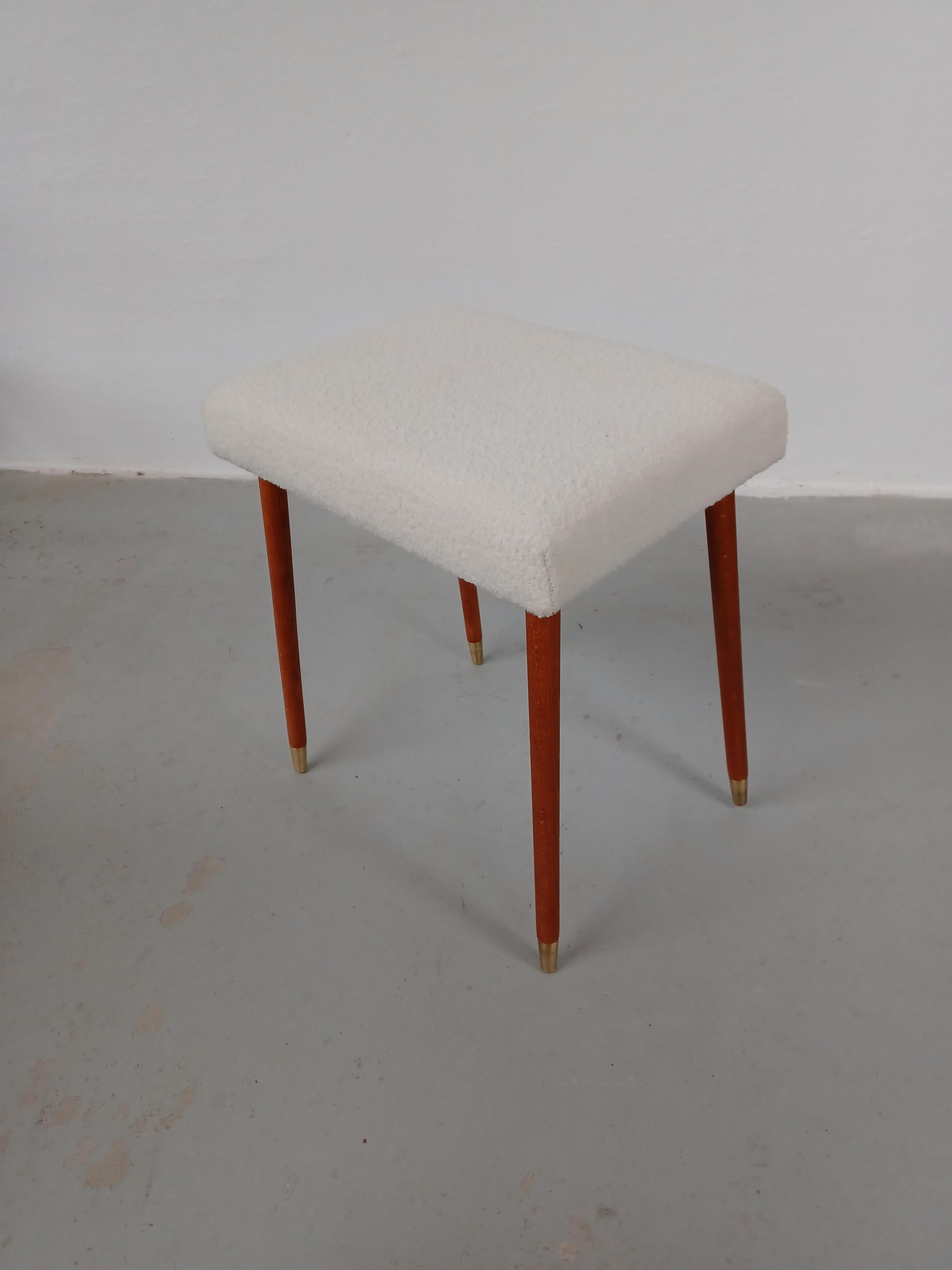 Scandinavian Modern 1960s Fully Restored and Reupholstered Danish Footstool For Sale