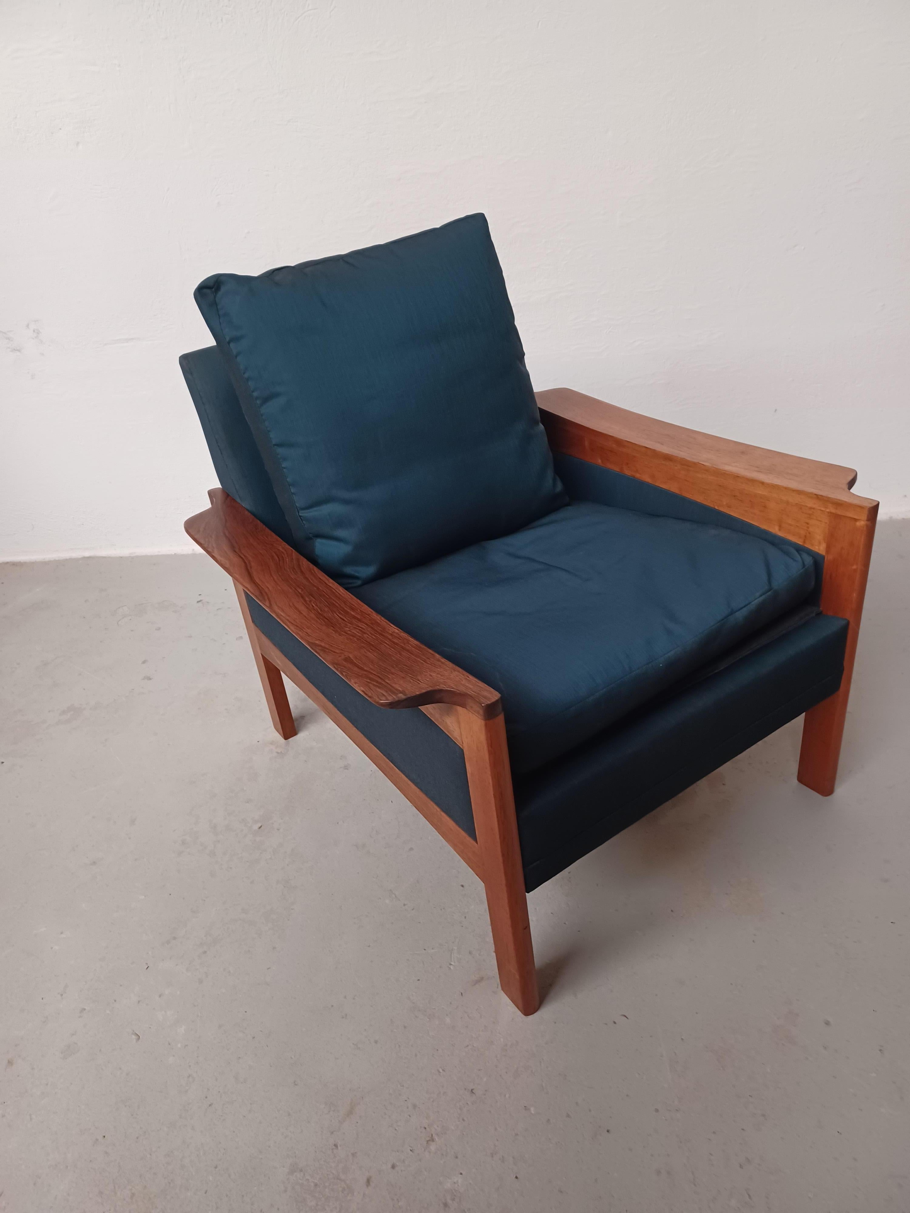Silla de salón de palisandro Arne Wahl Iversen de los años 60 totalmente restaurada en venta 3
