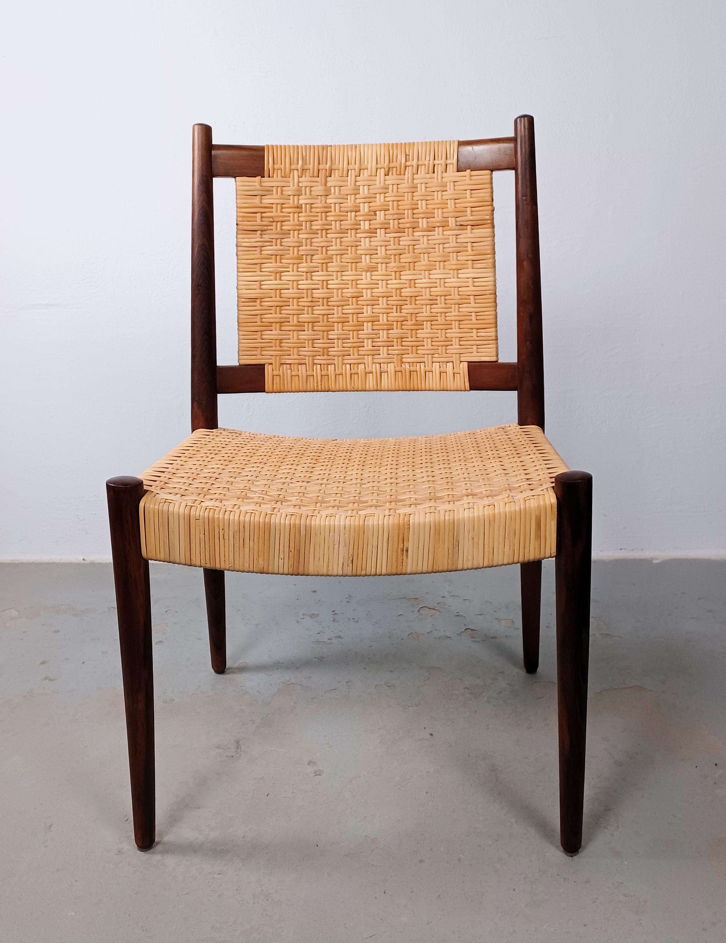 1960s Fully restored Danish Steffen Syrach-Larsen Rosewood Side Chair 

Very rare rosewood sidechair designed by Steffen Syrach-Larsen in 1960 and made by cabinetmaker Gustav Bertelsen in the 1960's.

The chair features Steffen Syrach-Larsens