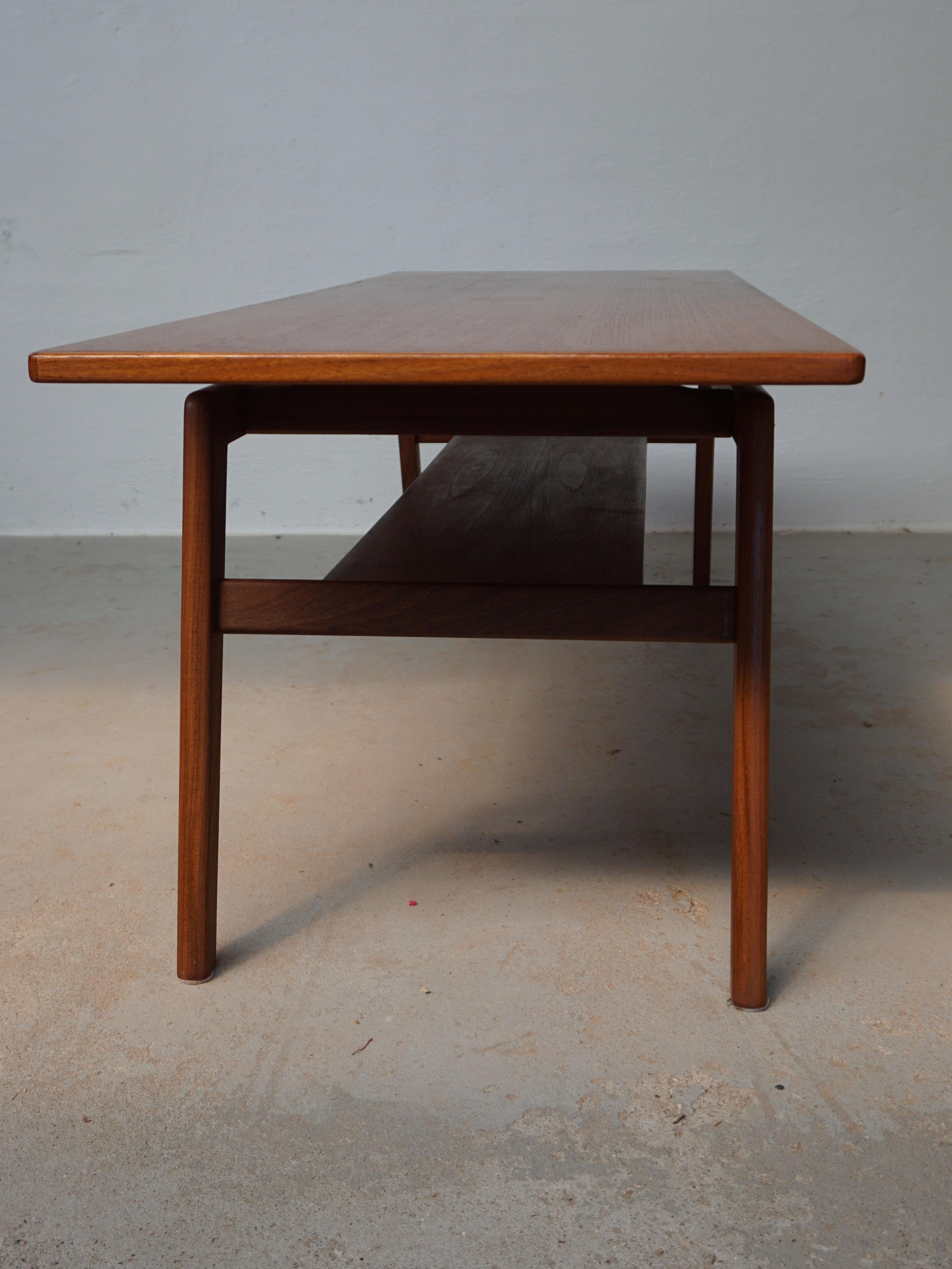 Mid-20th Century 1960s Fully Restored Danish Teak Coffee Table Attributed to Arne Hovmand-Olsen For Sale