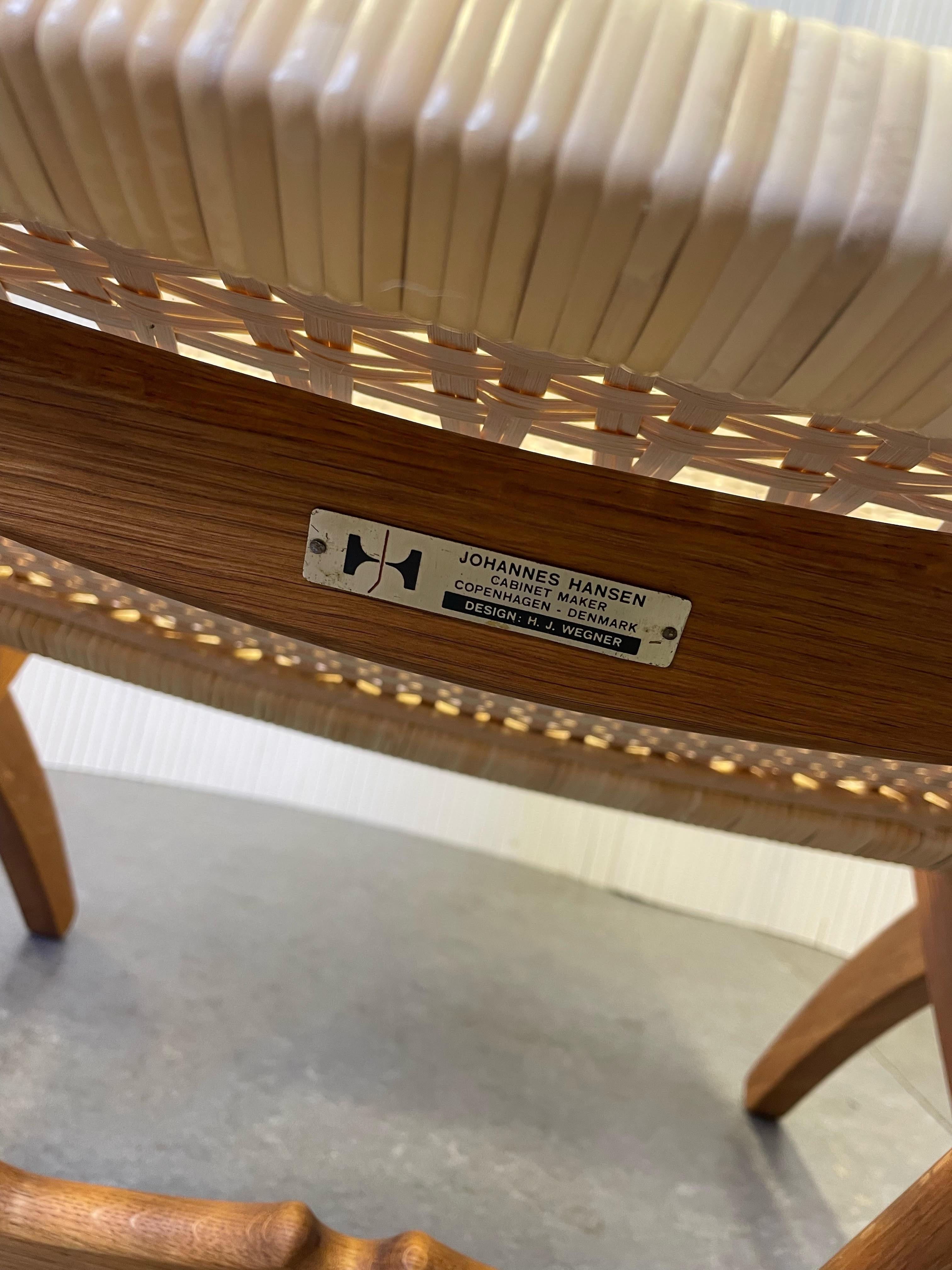 Chaise pliante Hans J. Wegner modèle JH 512 des années 1960 entièrement restaurée, rotin et rotin neufs en vente 4