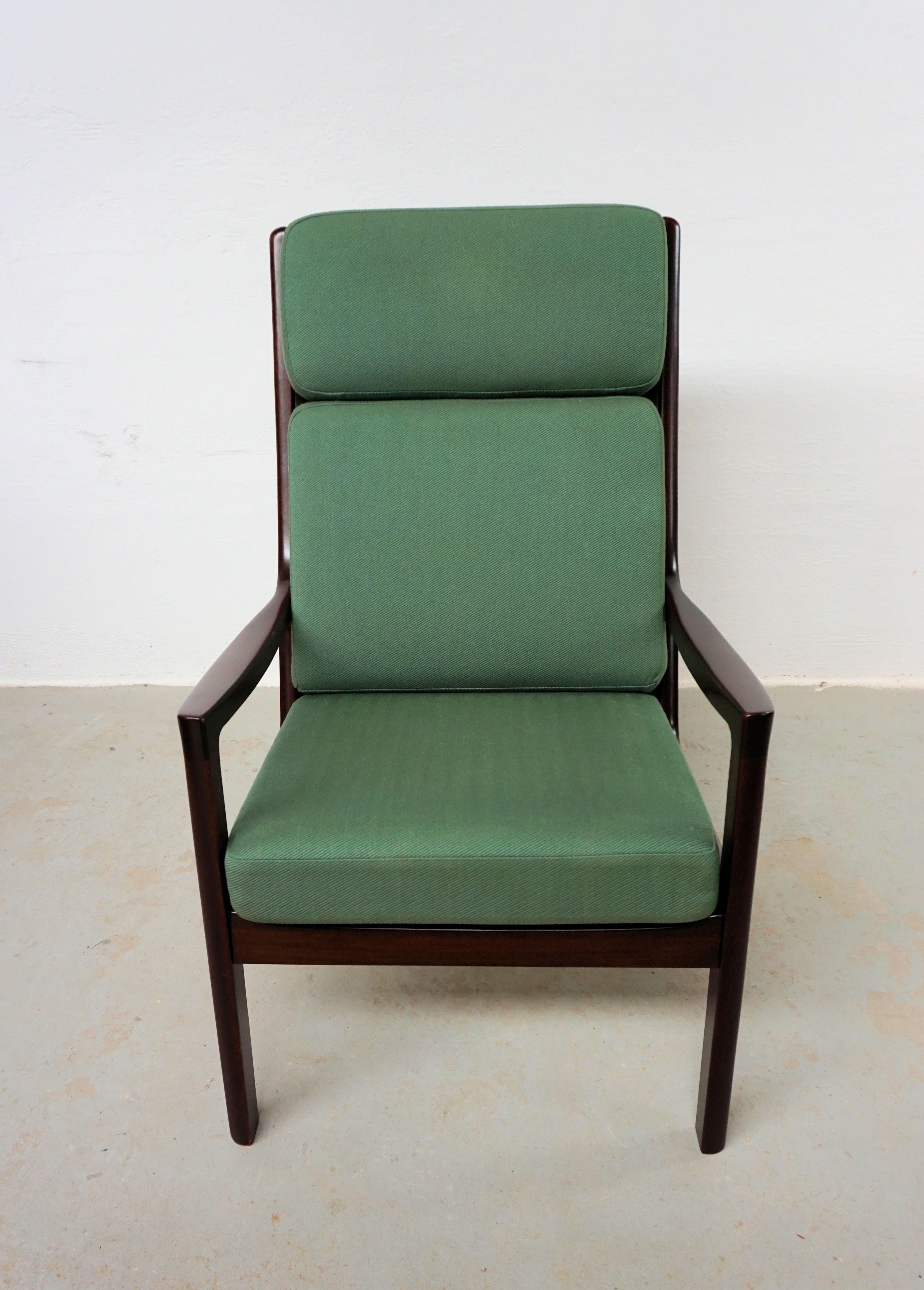 Mid-Century Modern 1960s Fully Restored Customizable Ole Wanscher Mahogany Lounge Chair For Sale