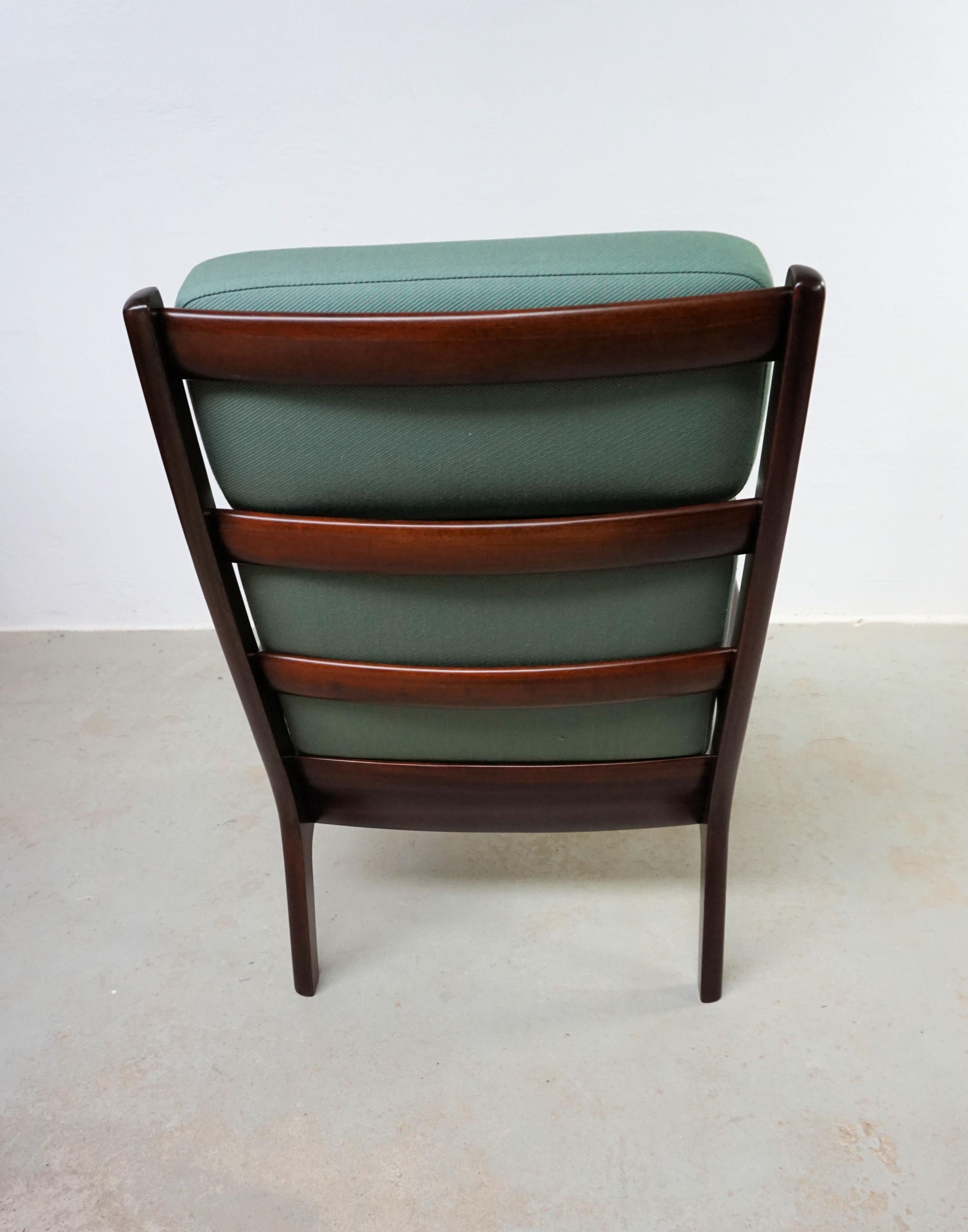 1960s Fully Restored Customizable Ole Wanscher Mahogany Lounge Chair For Sale 1