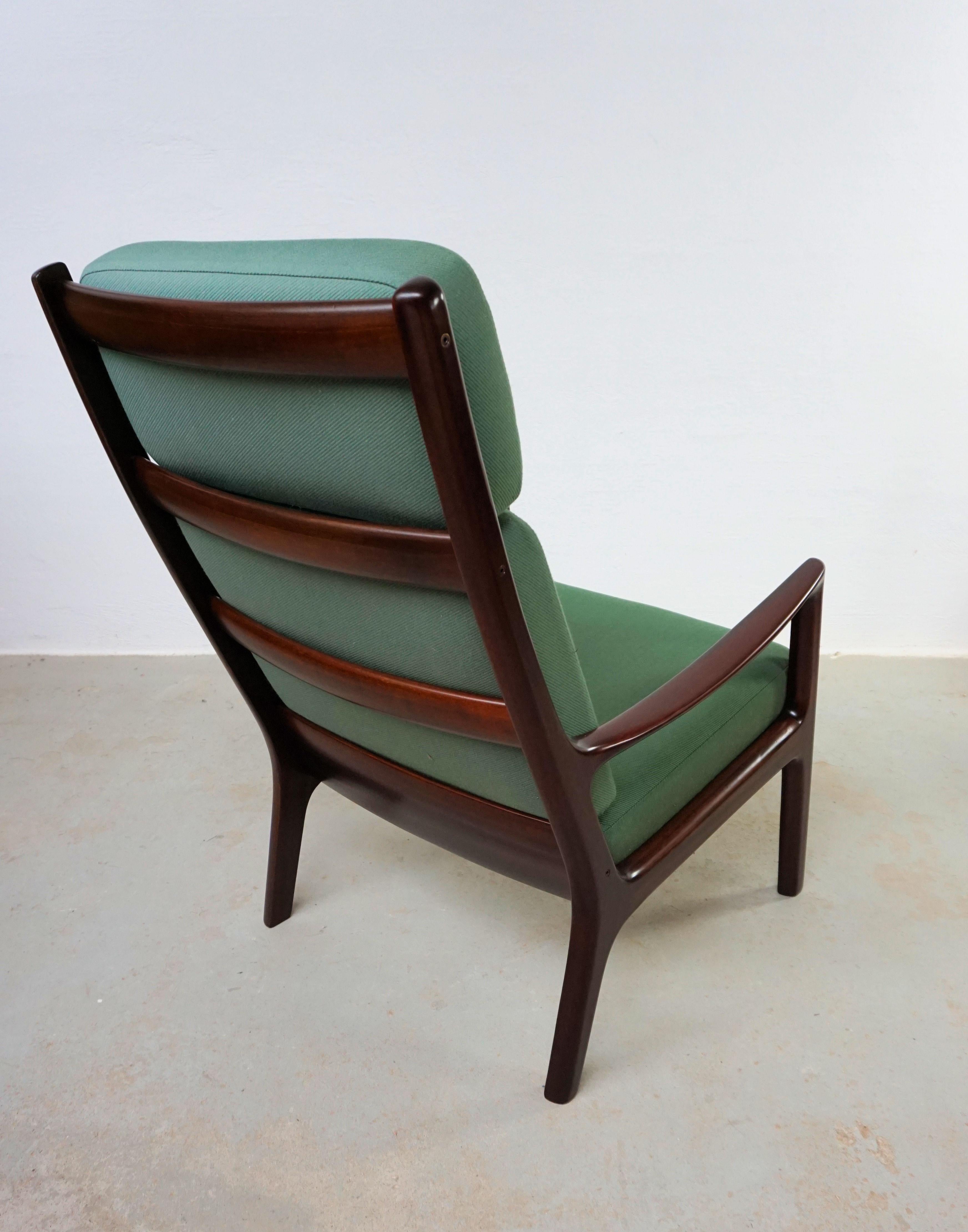1960s Fully Restored Customizable Ole Wanscher Mahogany Lounge Chair For Sale 2