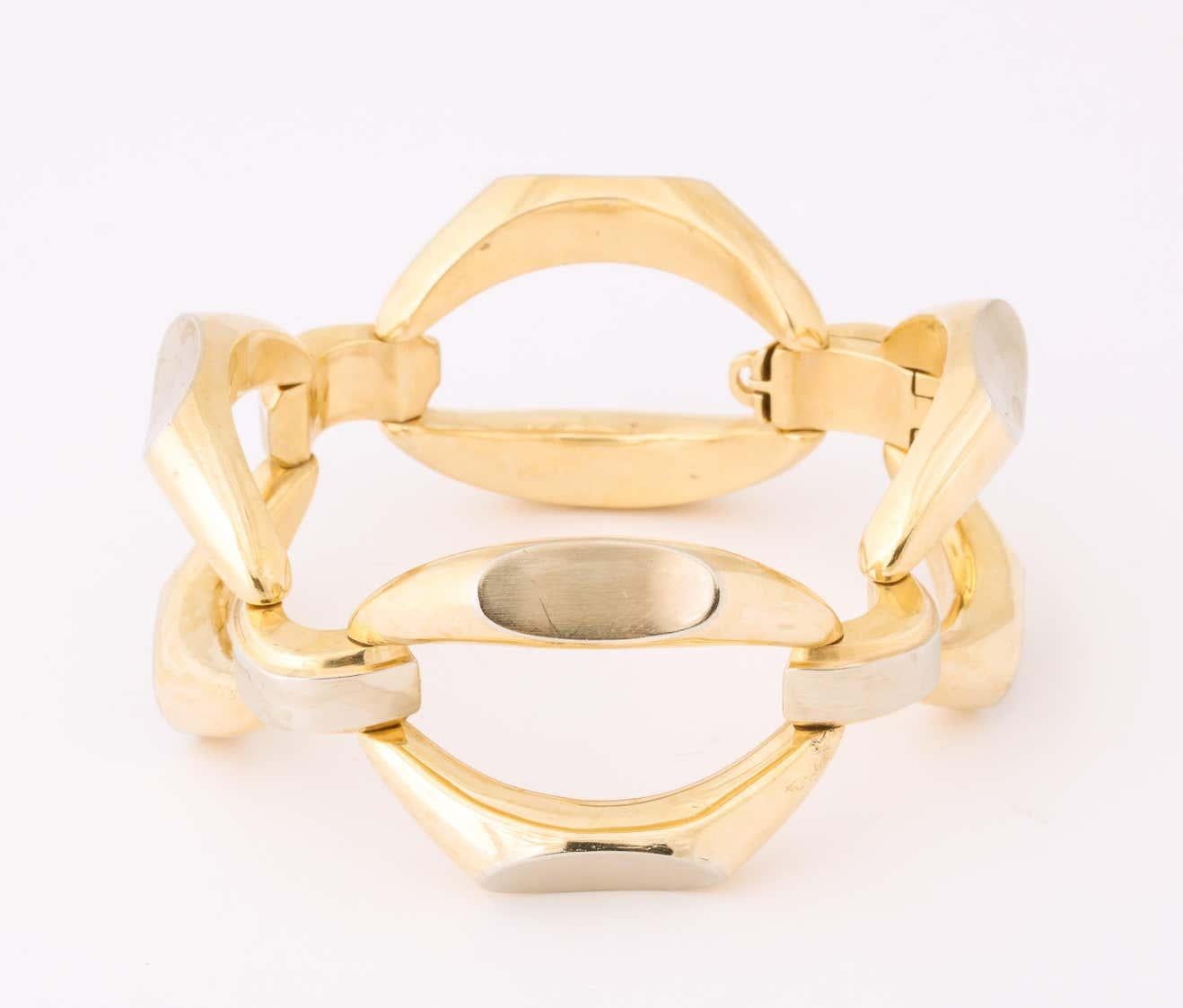 1960's Futuristic Oblong White and Yellow Gold Open Link Bracelet For Sale 5
