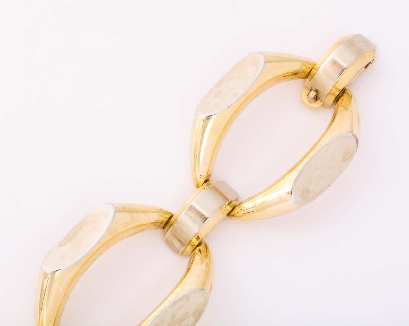 1960's Futuristic Oblong White and Yellow Gold Open Link Bracelet For Sale 2