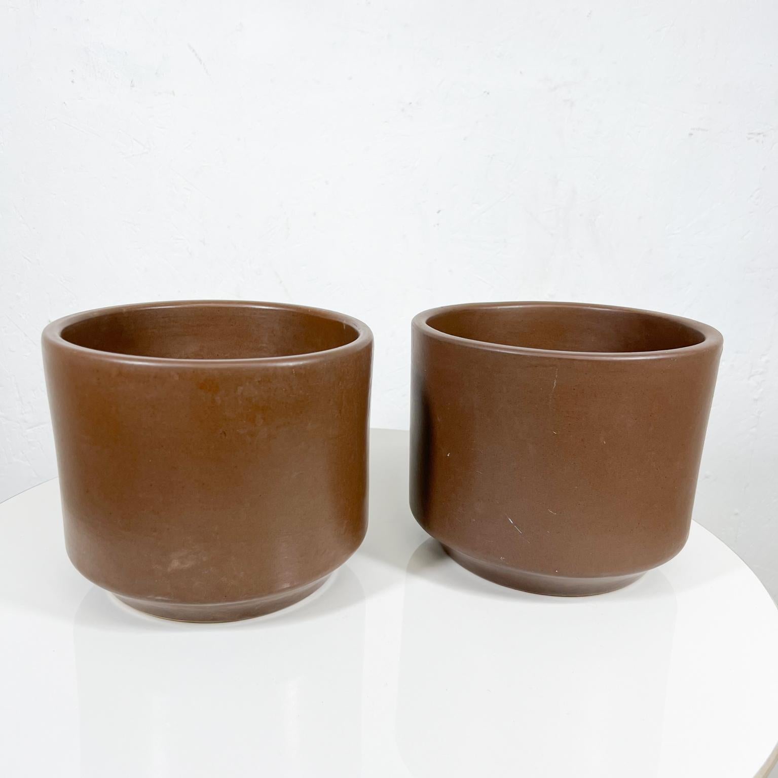 Mid-Century Modern 1960s Gainey Ceramics Architectural Modern Pottery Planter Set La Verne, Calif