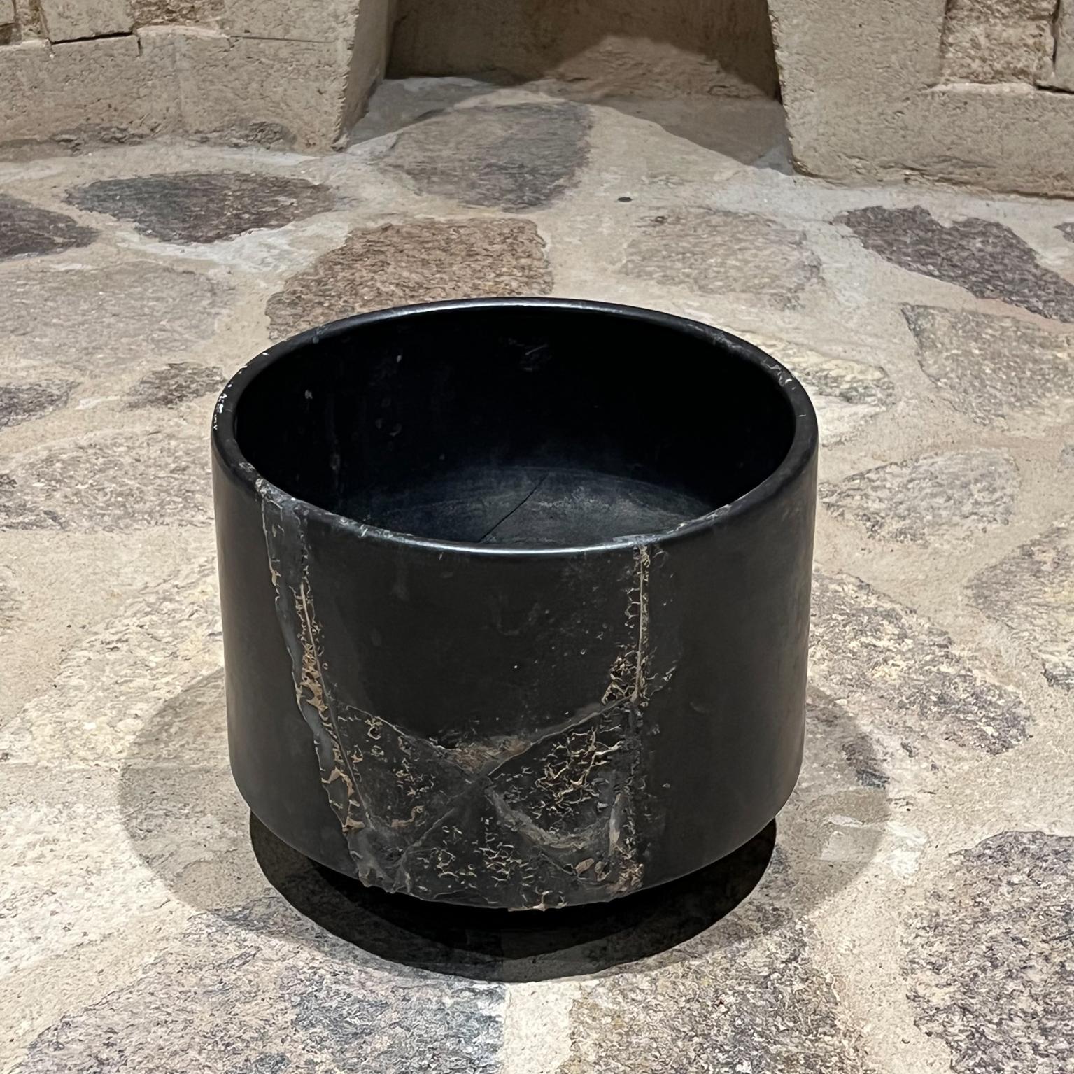 Mid-Century Modern 1960s Gainey Pottery Black Planter Footed Pot Architectural Modern Calif For Sale