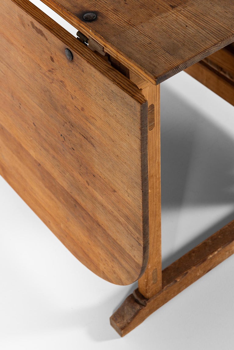 1960s Gateleg Table in Pine Produced in Sweden at 1stDibs