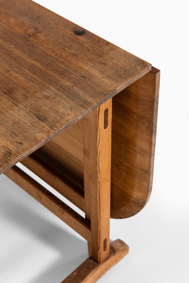 1960s Gateleg Table in Pine Produced in Sweden at 1stDibs