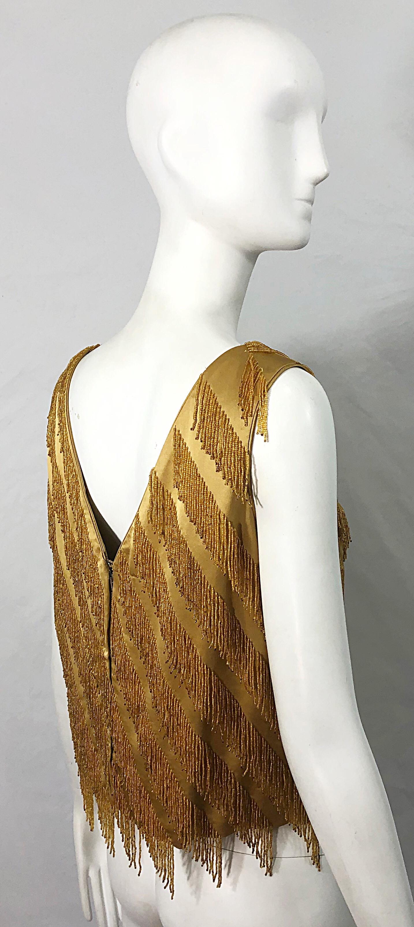 Blusa sin mangas años 60 Gene Shelly Rayón de seda con cuentas doradas Vintage años 60 en Excelente Estado en San Diego, CA
