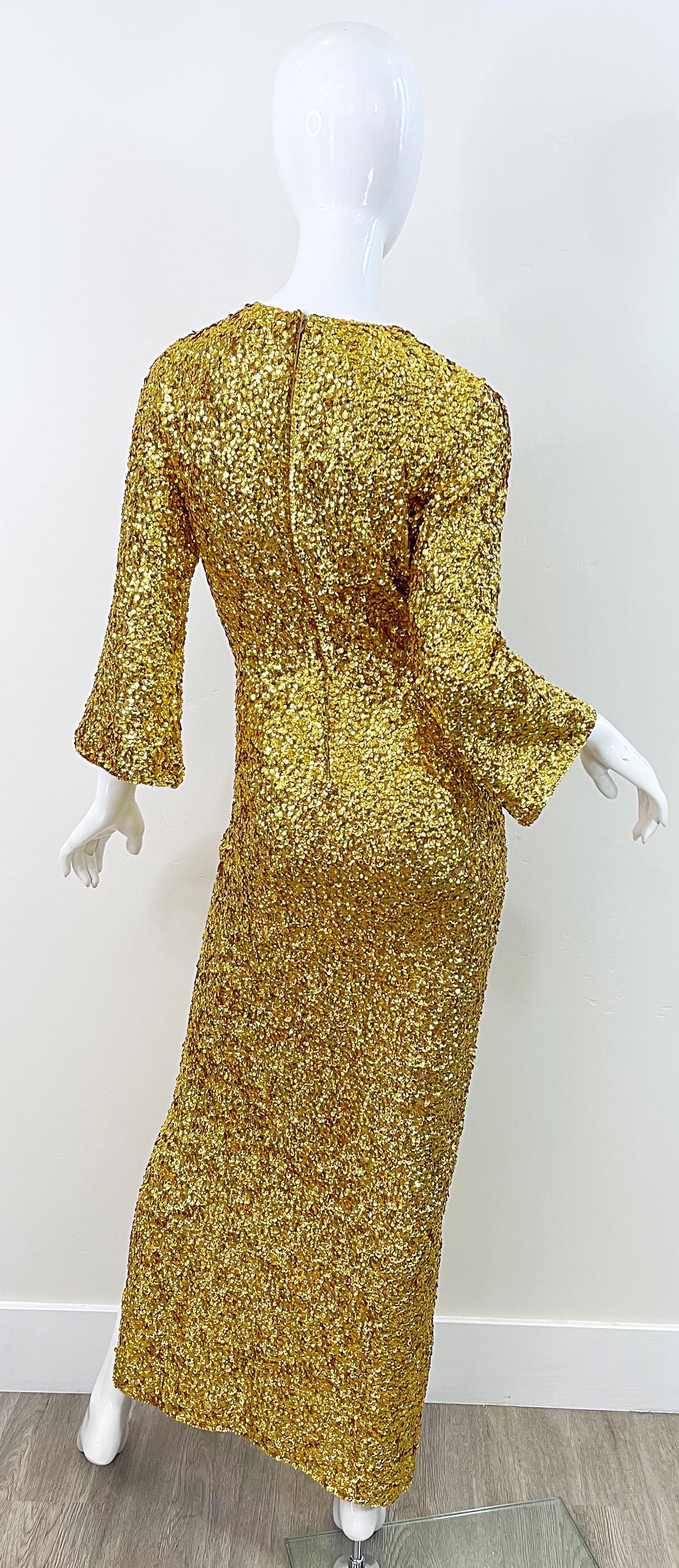1960s Gene Shelly’s Gold Sequin Keyhole Long Bell Sleeve Vintage Wool 60s Gown For Sale 10