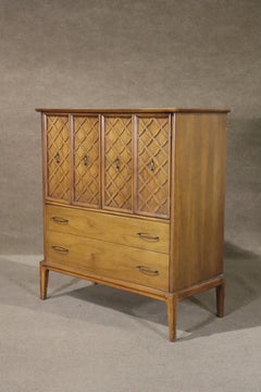 1960s Gentleman's Chest