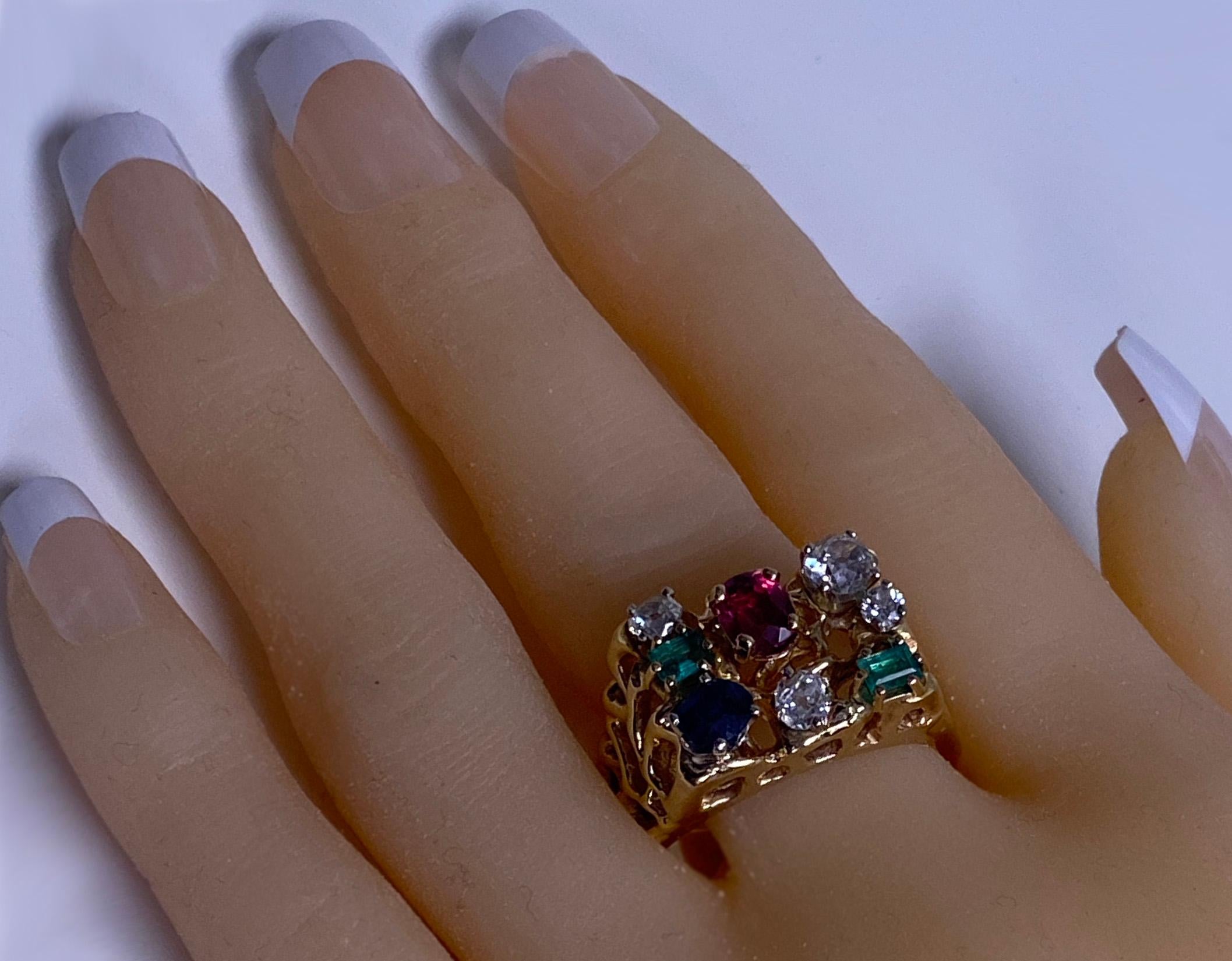 1960’s Gentleman's Gold and Gemstone Ring For Sale 3