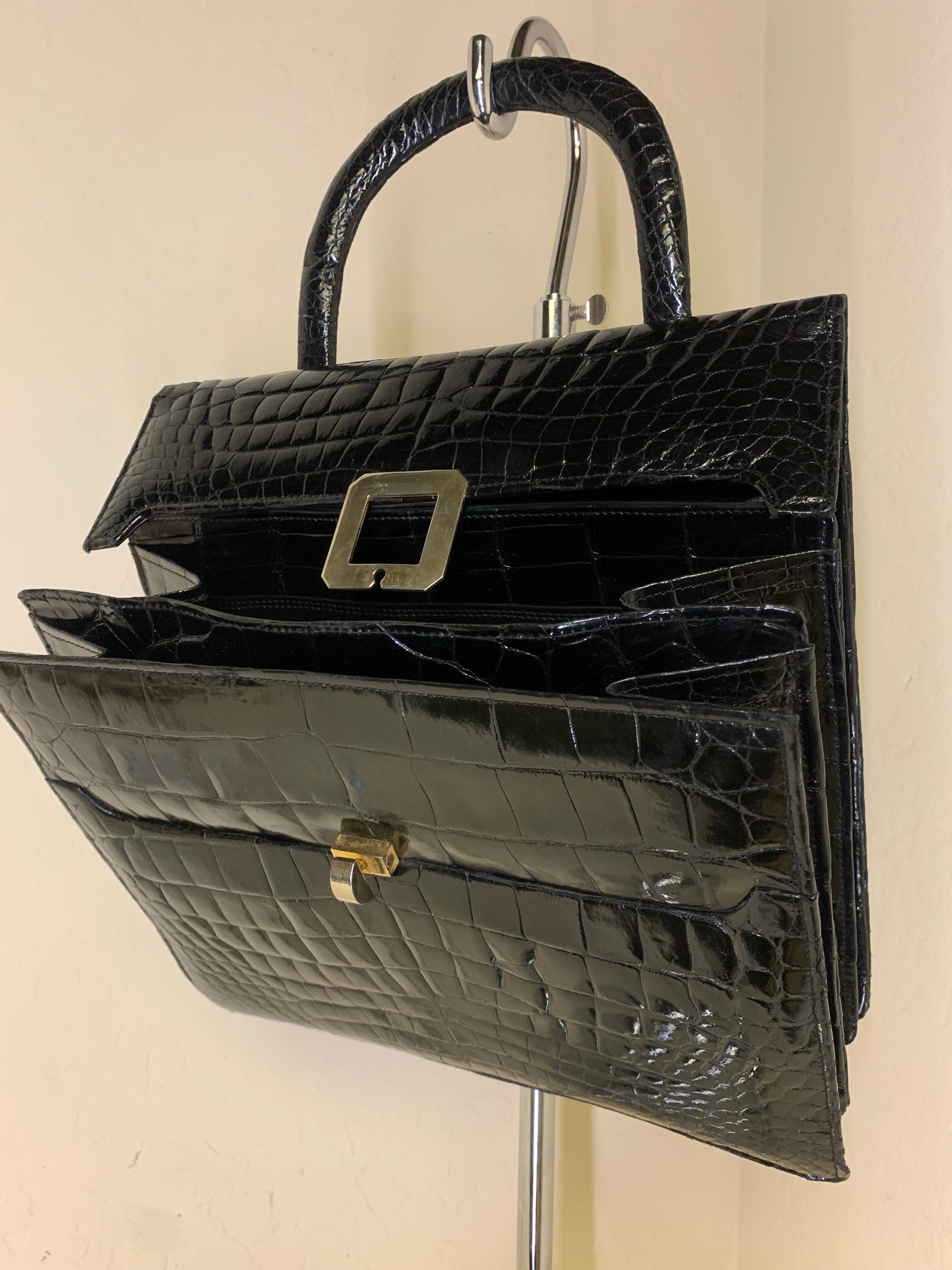 1960s Genuine Black Alligator Tailored Top-Handle Handbag w/ Silver Buckle In Excellent Condition For Sale In Gresham, OR