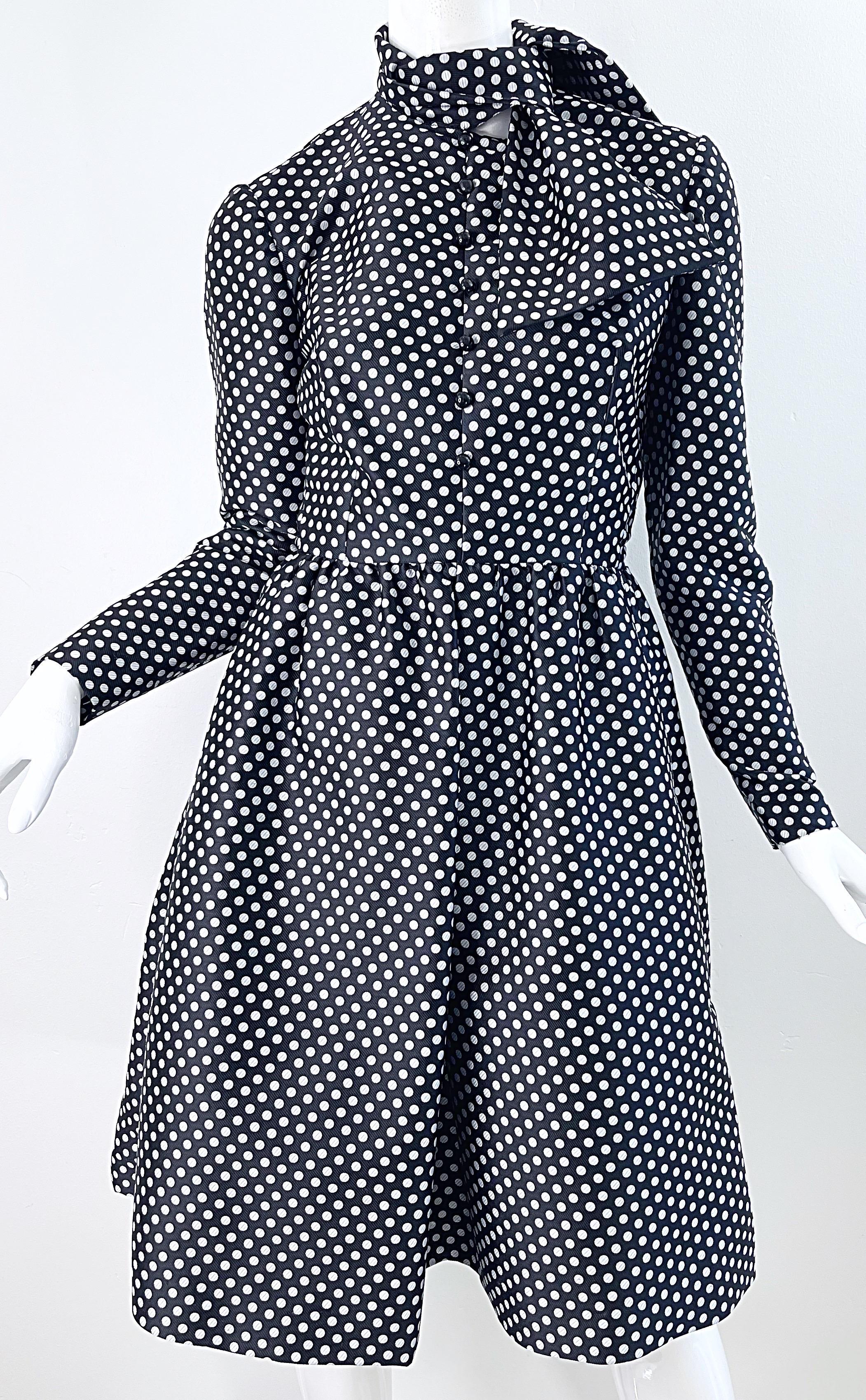 1960s Geoffrey Beene Black and White Vintage 60s Silk A Line Vintage 60s Dress For Sale 2