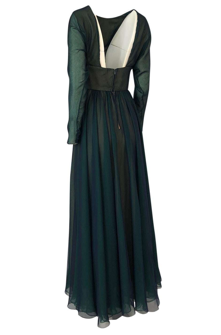 1960s Geoffrey Beene Blue & Green Backless Layered Chiffon Dress Damen