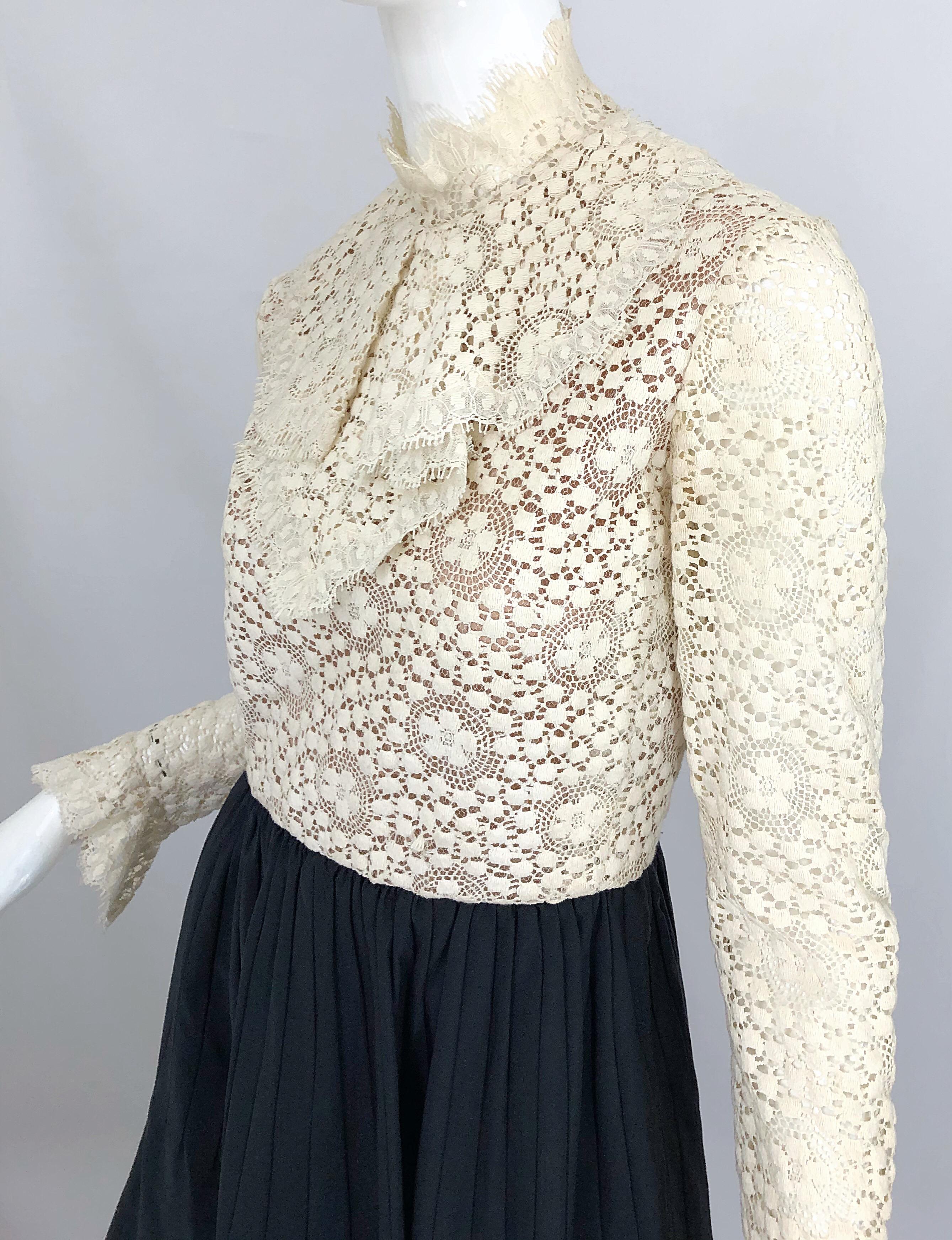 1960s Geoffrey Beene Ivory Crochet and Black Silk Taffeta Vintage 60s Dress For Sale 2