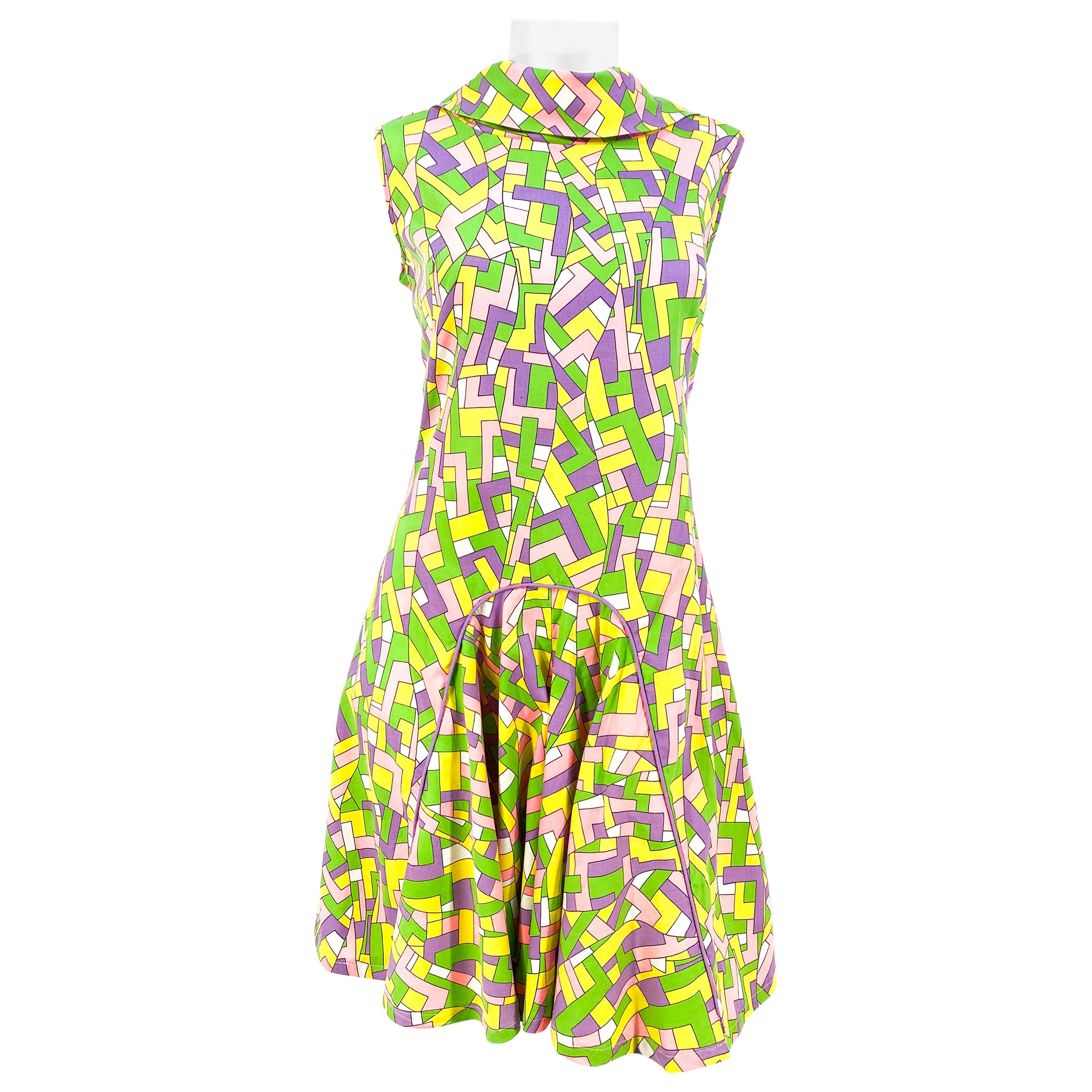 1960s Geometric Printed Scort Dress