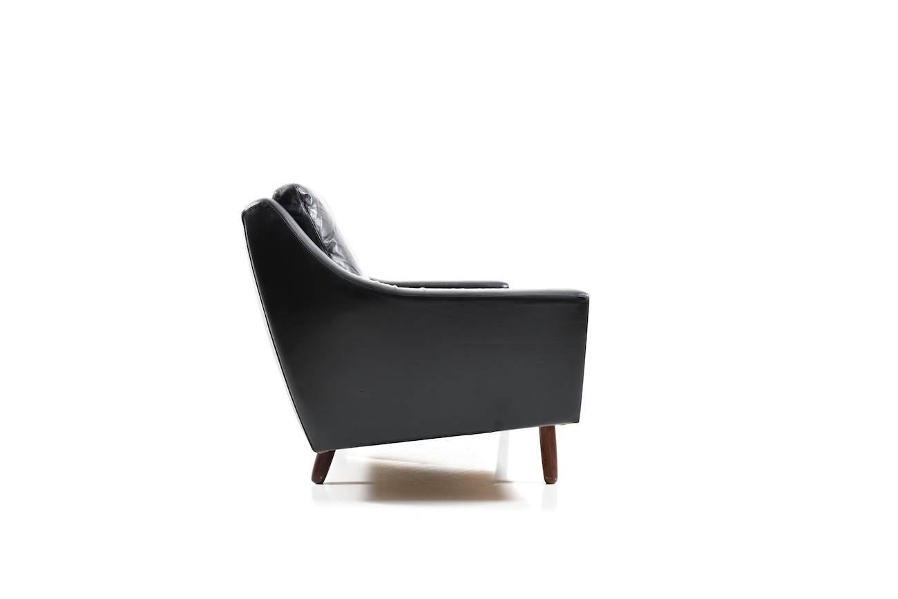 Scandinavian Modern 1960s Georg Thams Black Leather Three-Seat Sofa For Sale