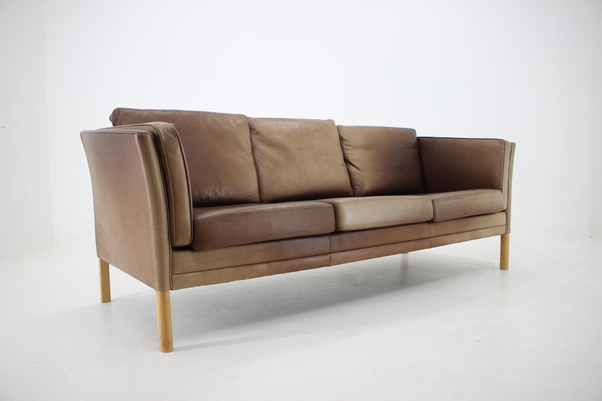 Danish 1960s Georg Thams Leather 3-Seat Sofa For Sale