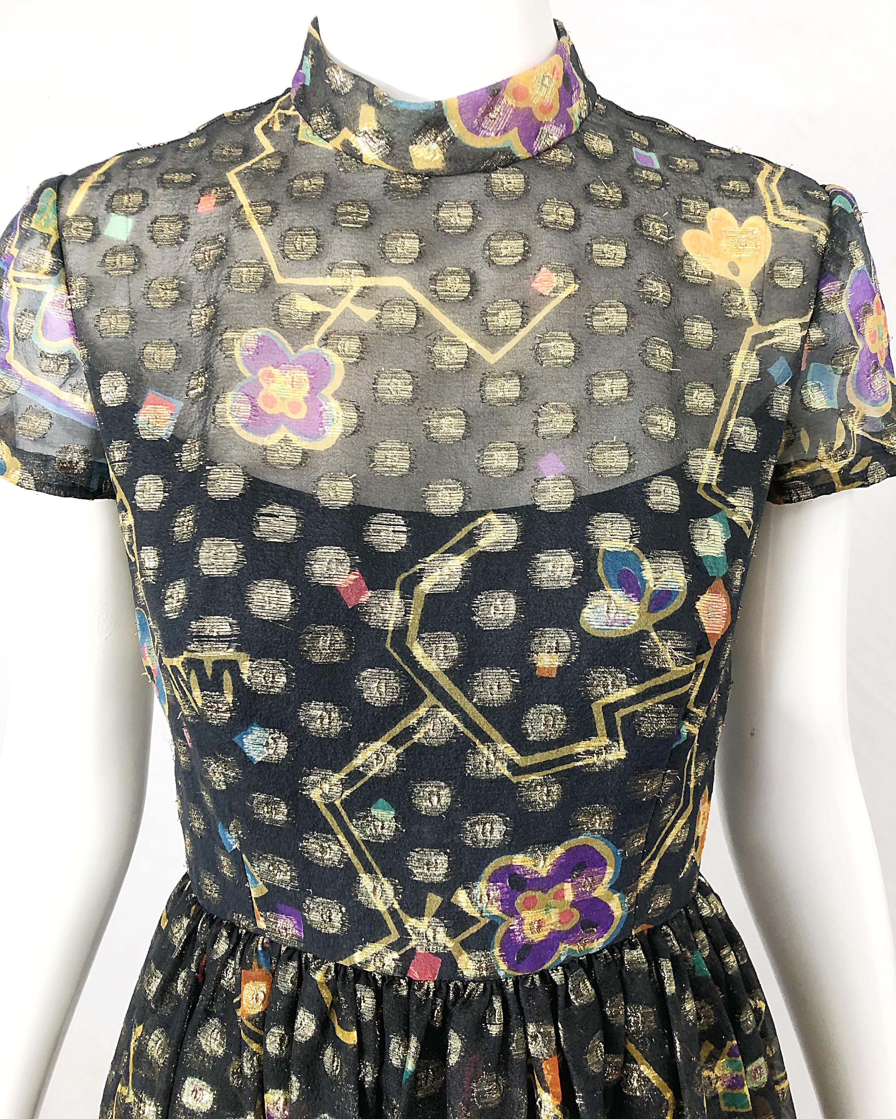 1960er George Halley Seide Chiffon Gold Blume Polka Dot Vintage 60er Jahre Kleid Damen im Angebot