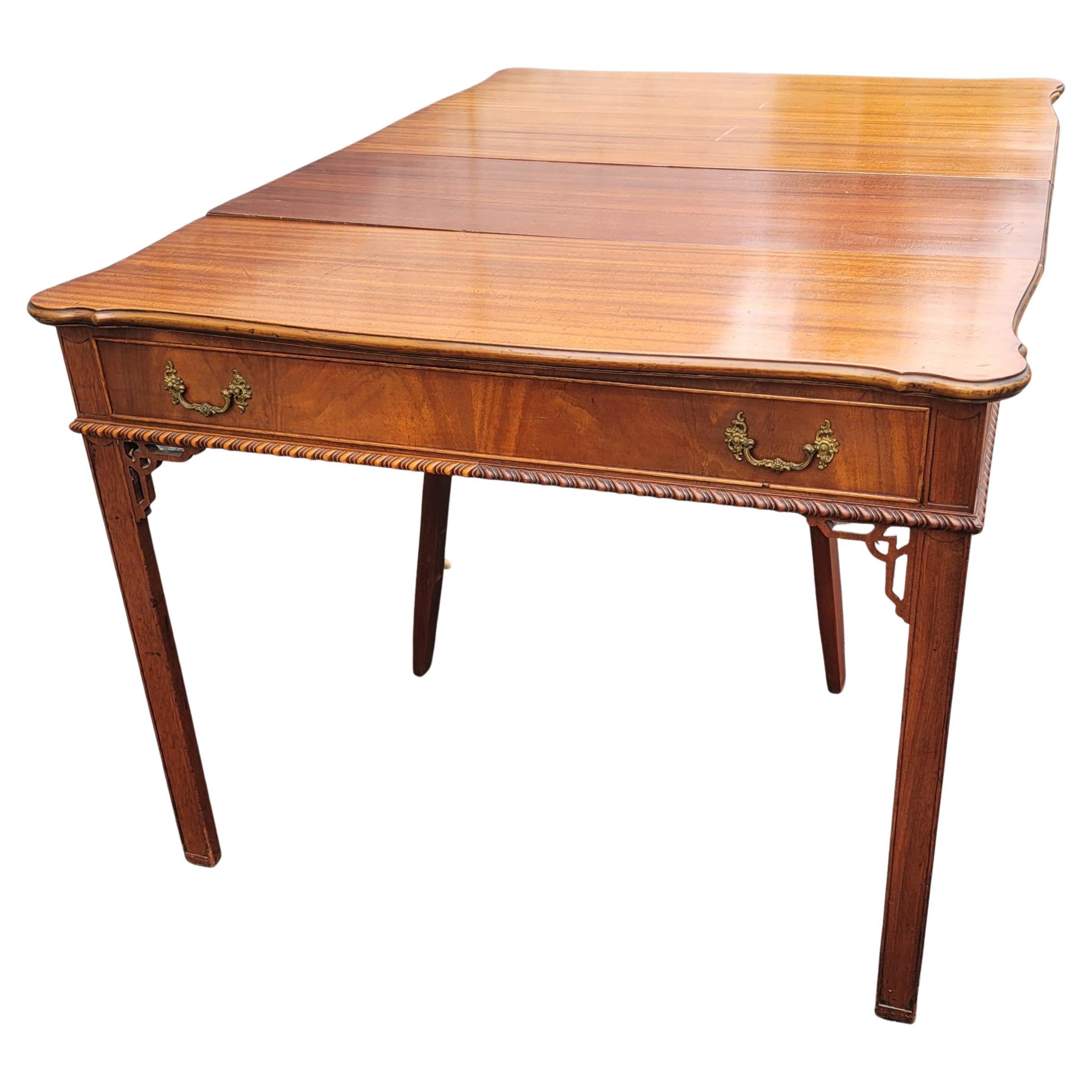 American 1960s George III Style Mahogany Extension Console Table Dining Table w/ 3 Leaves For Sale