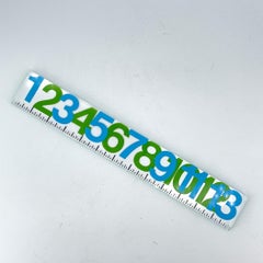 Righello George Nelson degli anni '60 della serie SAFETY NUMBERS Graphic Design + Orologio