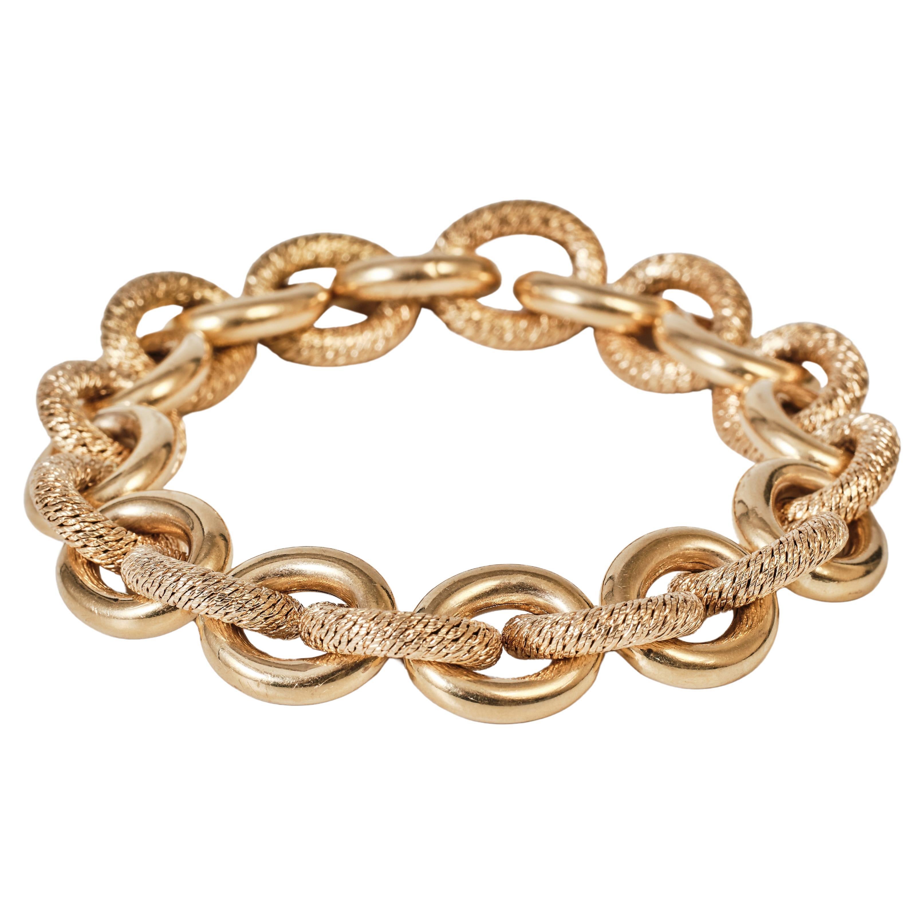 1960s Georges L’Enfant 18k gold bracelet  For Sale