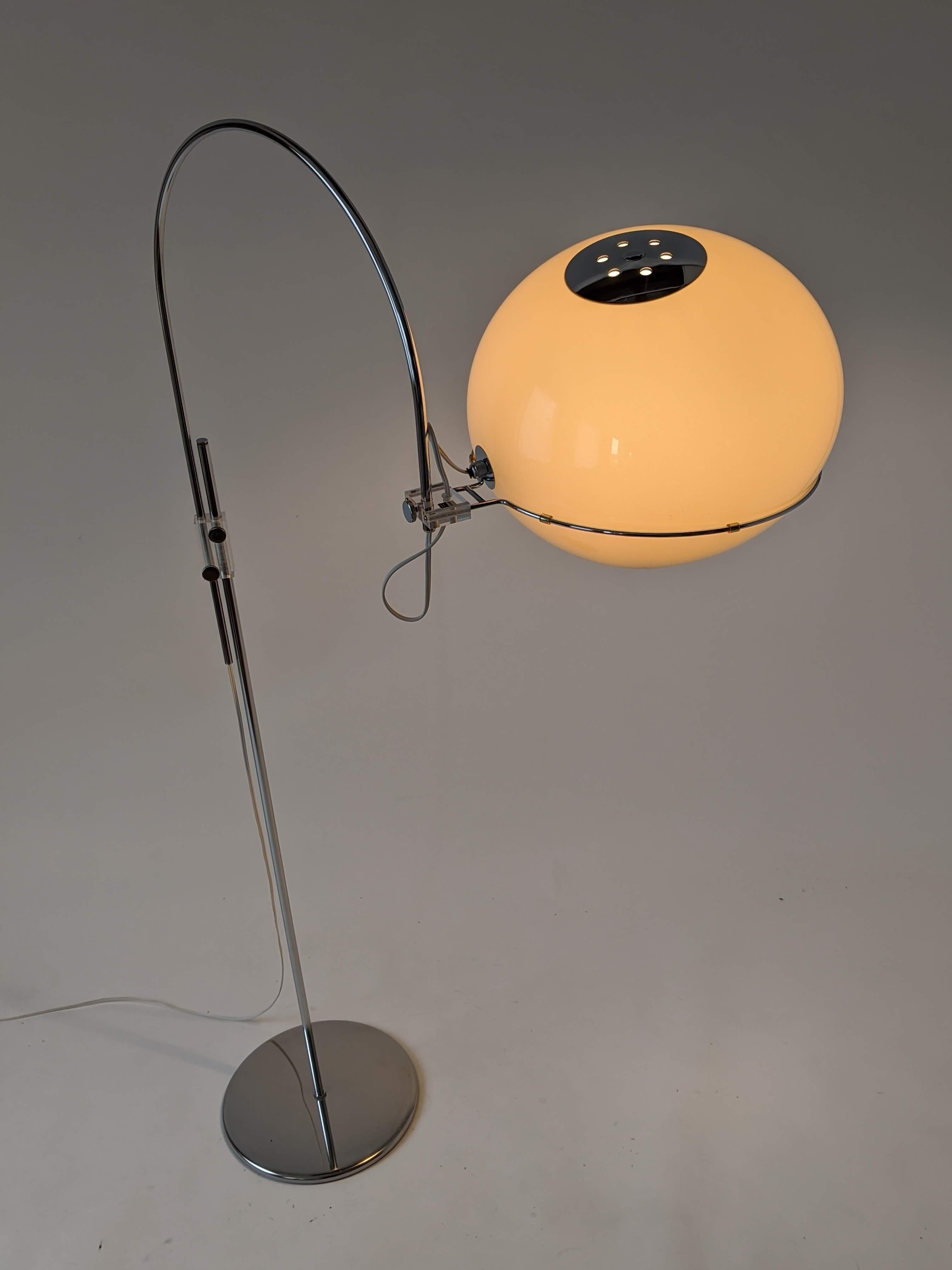 1960s Gepo Floor Lamp, Holland  In Good Condition In St- Leonard, Quebec
