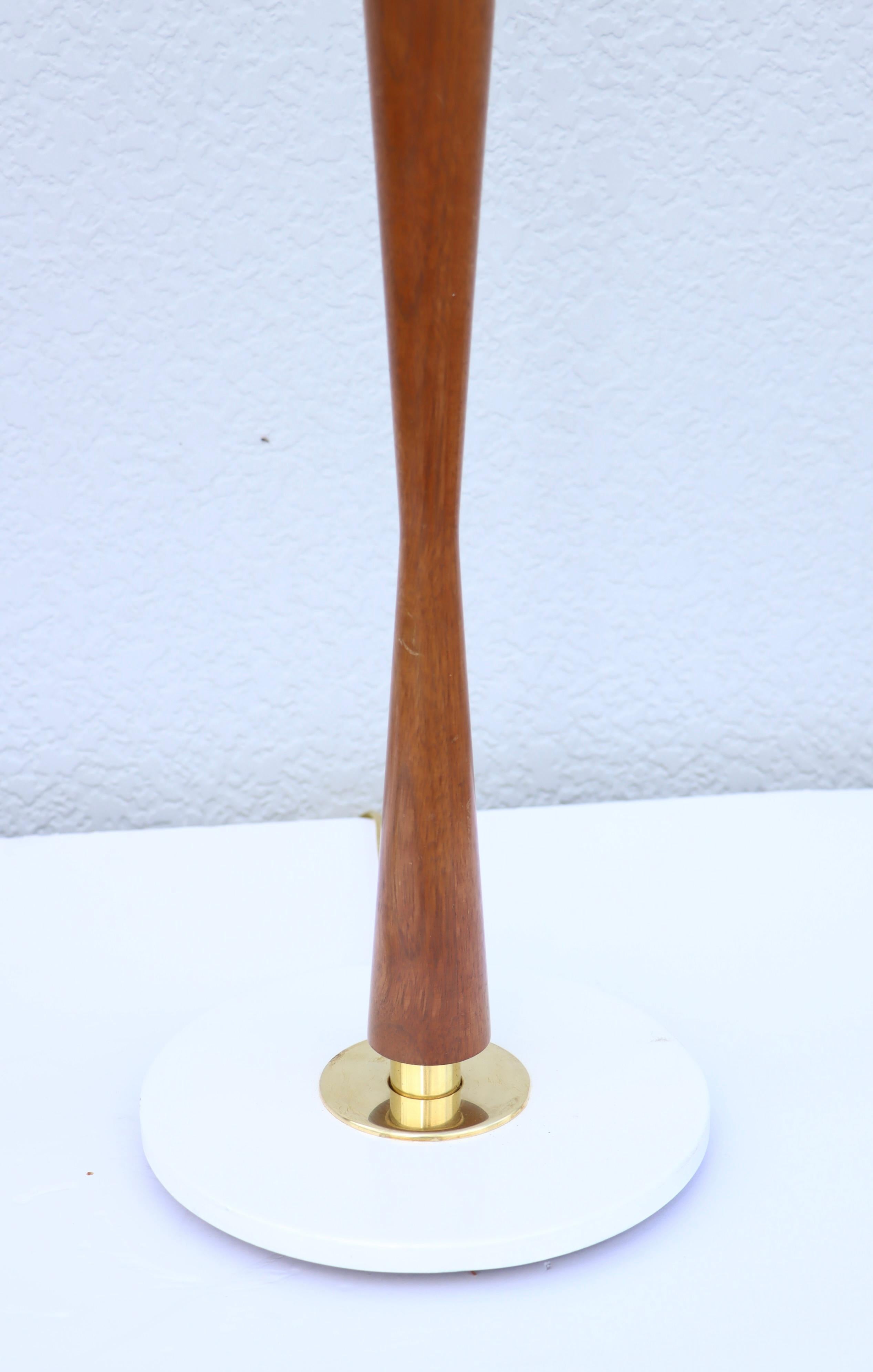 Milieu du XXe siècle Lampes de table modernes Gerald Thurston pour Lightolier des années 1960 en vente