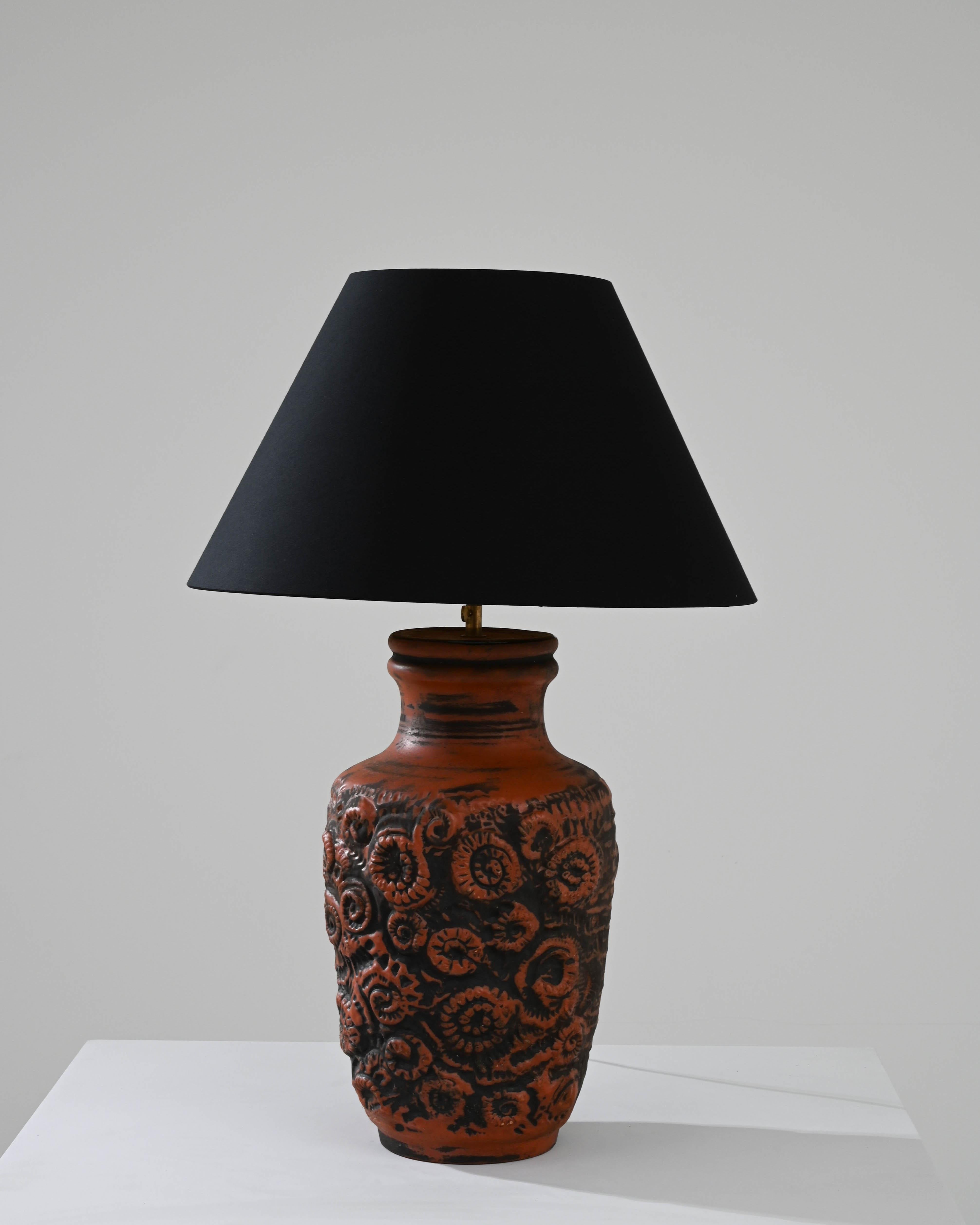 1960s German Ceramic Table Lamp In Good Condition For Sale In High Point, NC