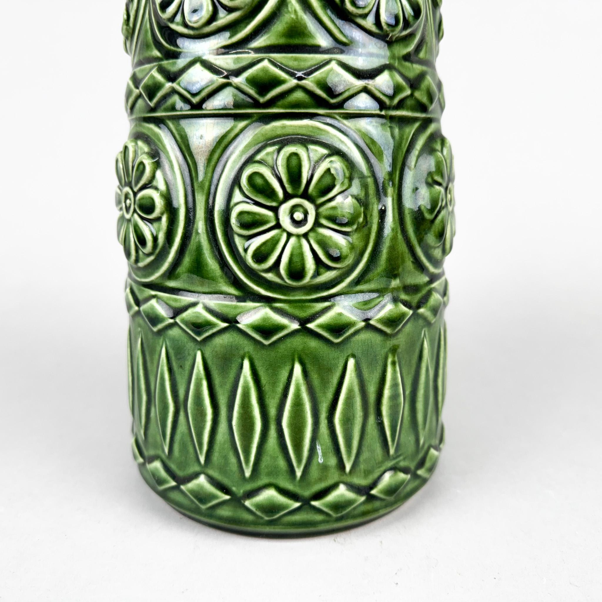 Mid-Century moderno Vaso alto in ceramica tedesca del 1960 di Bay Keramik in vendita