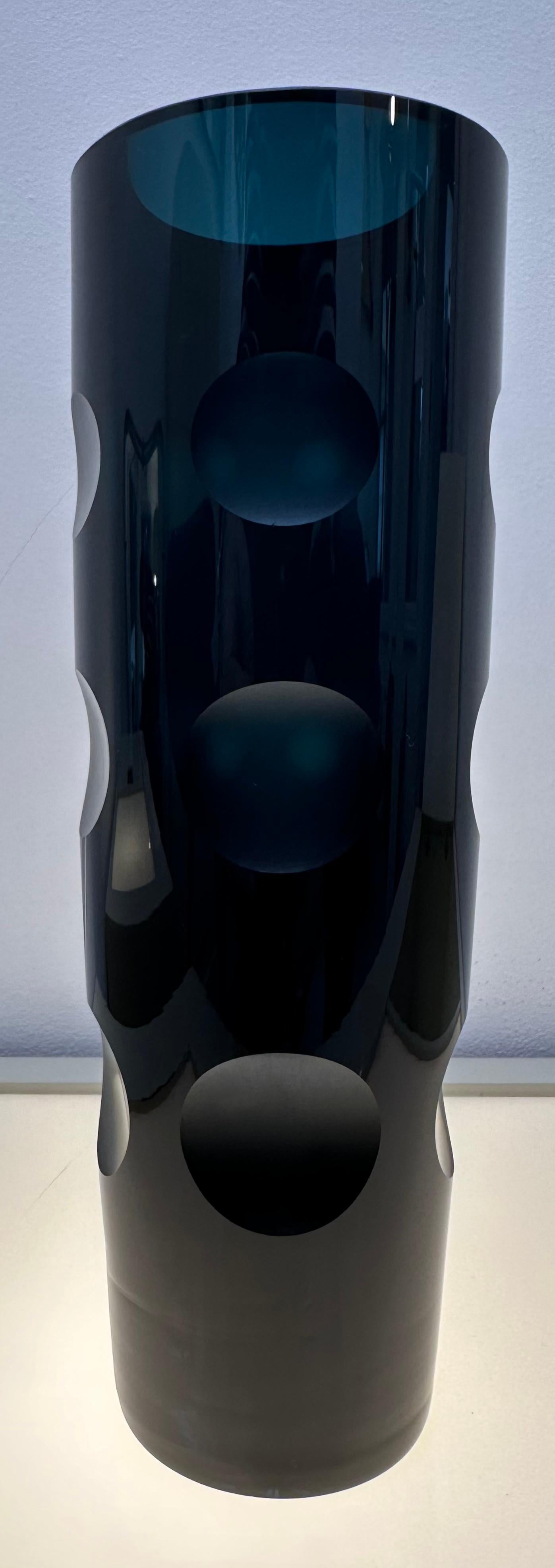 1960s German Friedrich Kristall Dark Blue 15 Concave Lens Cut Crystal Vase 2