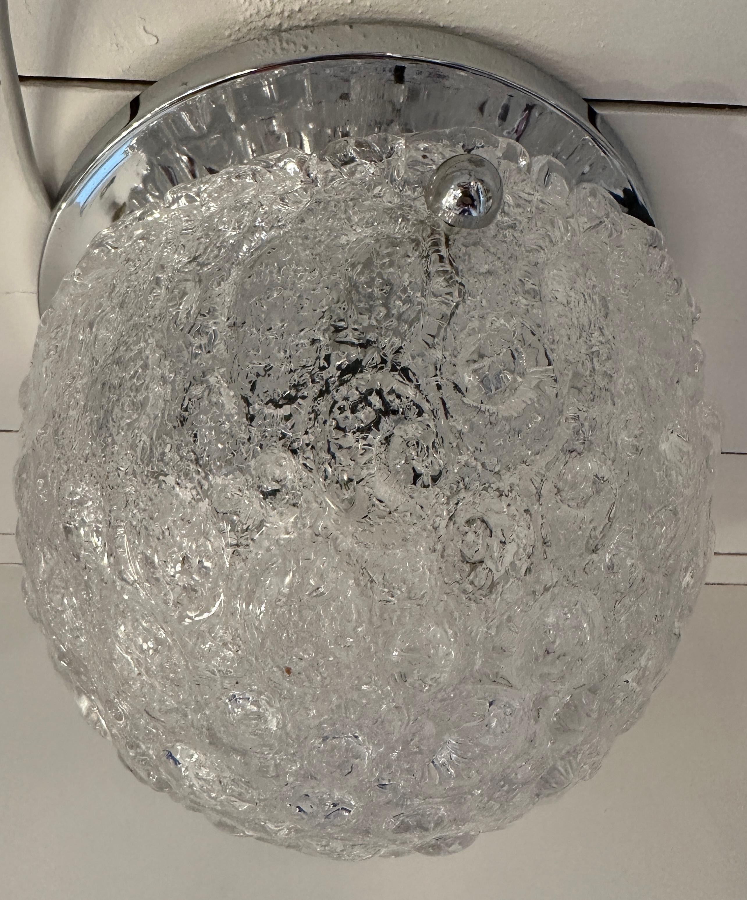 Deutsche Hillebrand Murano-Einbaubeleuchtung aus mattiertem Glas und poliertem Chrom, 1960er Jahre im Angebot 4