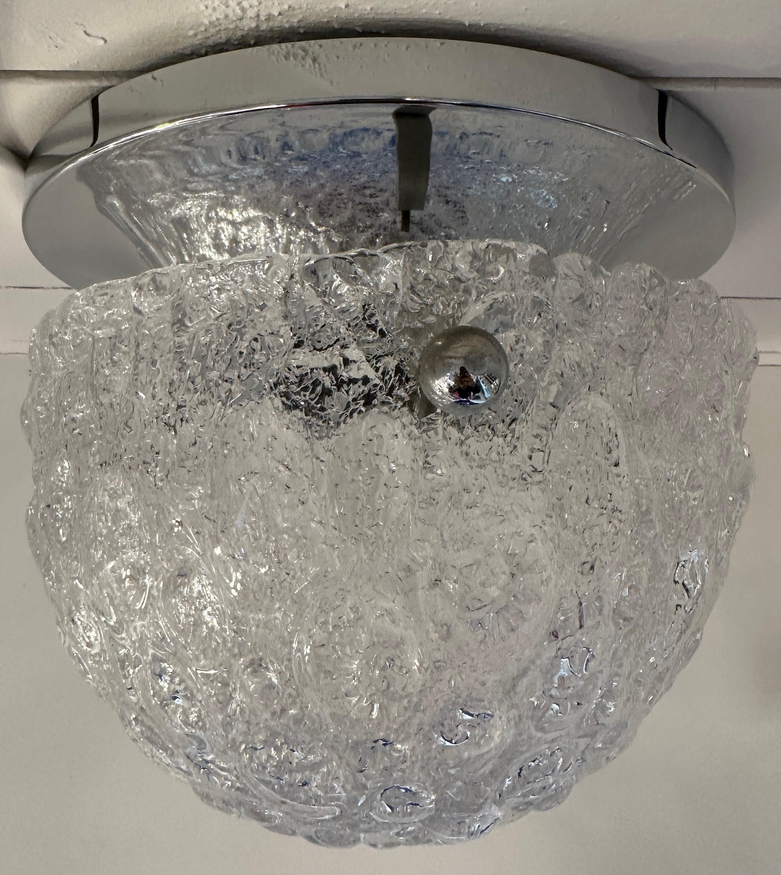 Deutsche Hillebrand Murano-Einbaubeleuchtung aus mattiertem Glas und poliertem Chrom, 1960er Jahre im Angebot 11