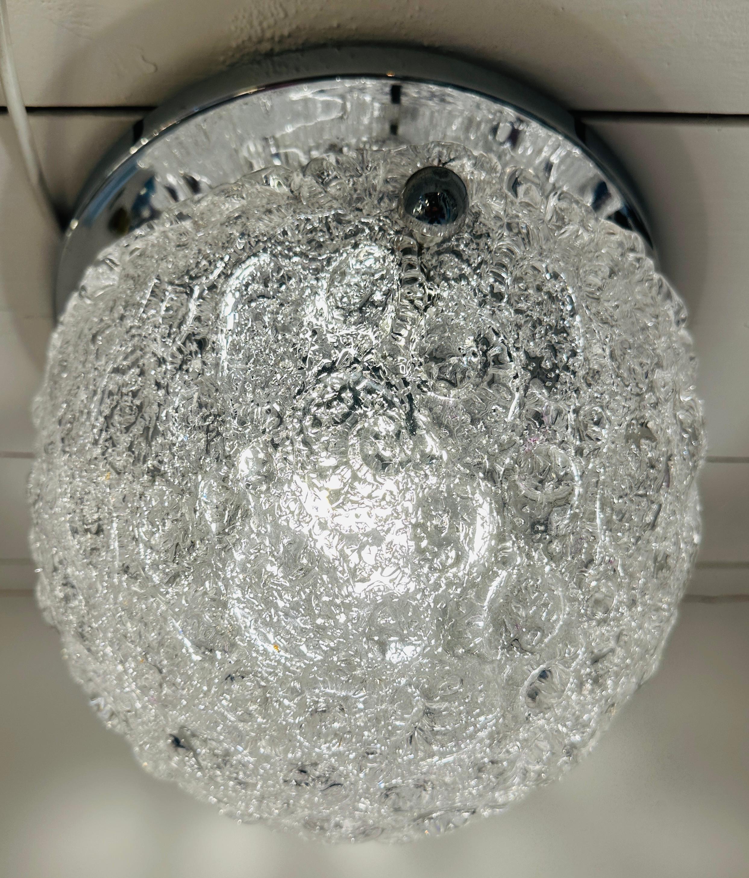 Deutsche Hillebrand Murano-Einbaubeleuchtung aus mattiertem Glas und poliertem Chrom, 1960er Jahre im Zustand „Gut“ im Angebot in London, GB