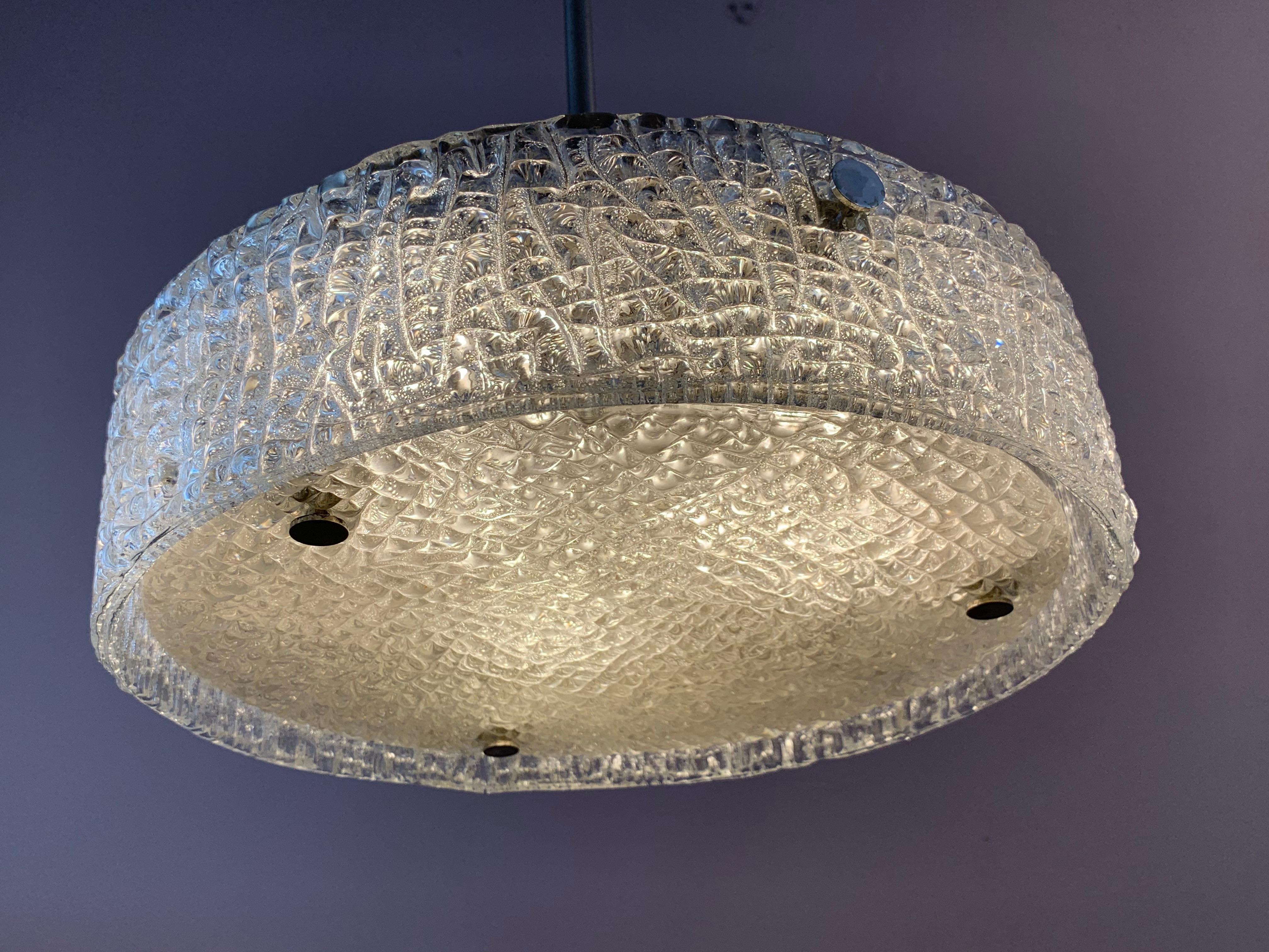 1960s German Kaiser Leuchten Textured Glass Round Ceiling Light or Flush Mount In Good Condition In London, GB