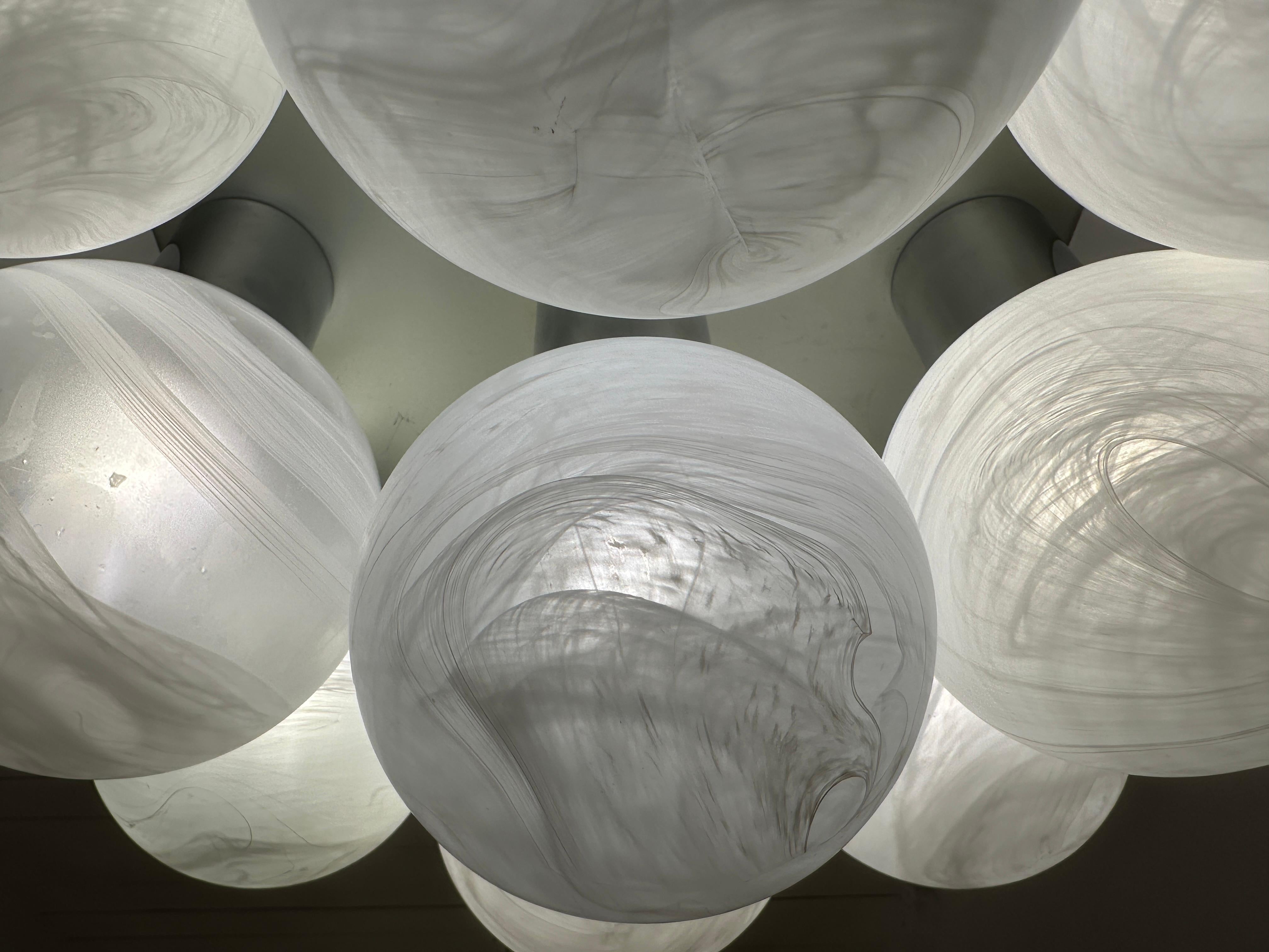 1960s German Leclaire Schäfer 9 Frosted Globe Flush Mount Ceiling Light im Angebot 3
