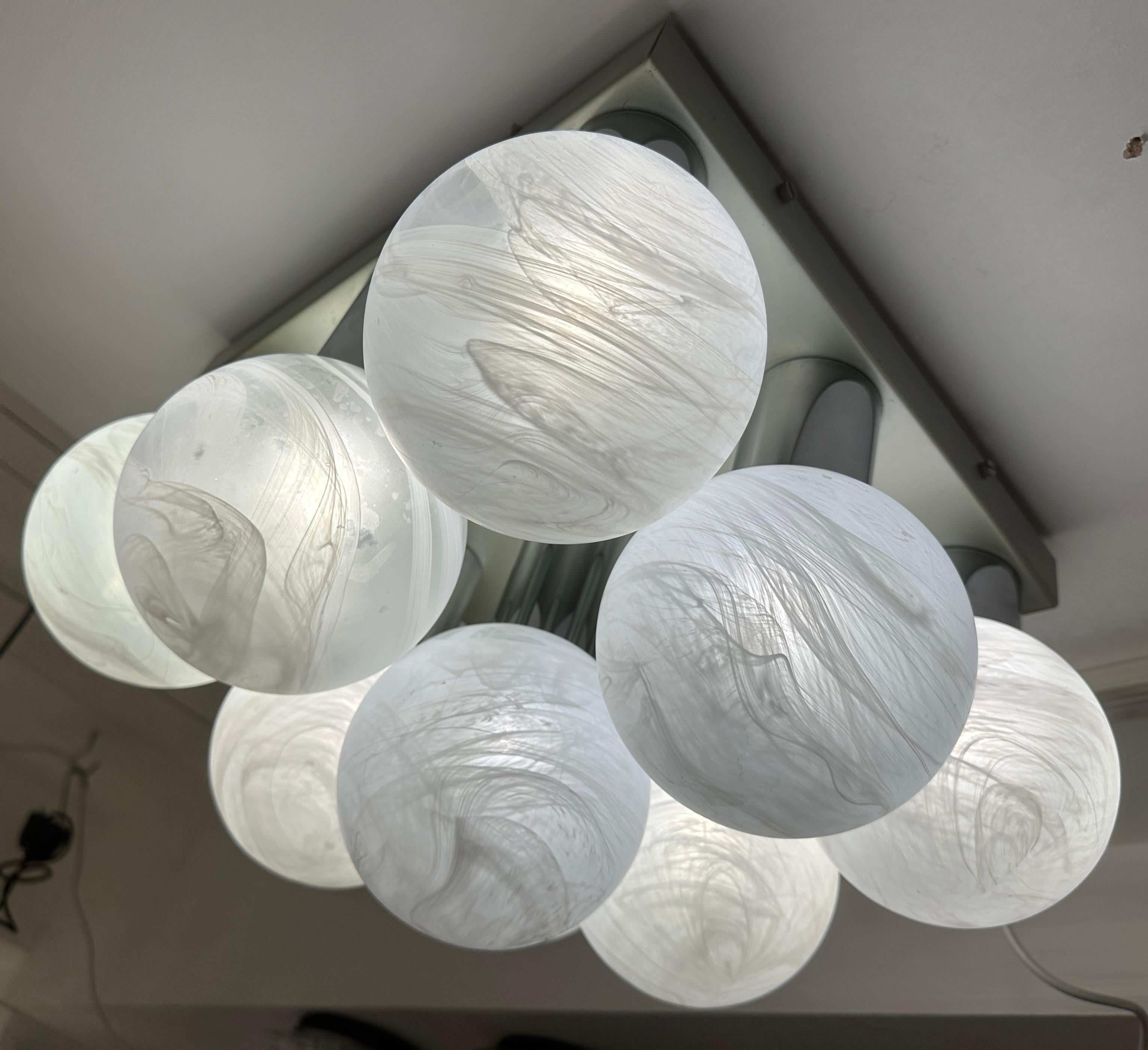 1960s German Leclaire Schäfer 9 Frosted Globe Flush Mount Ceiling Light im Angebot 4