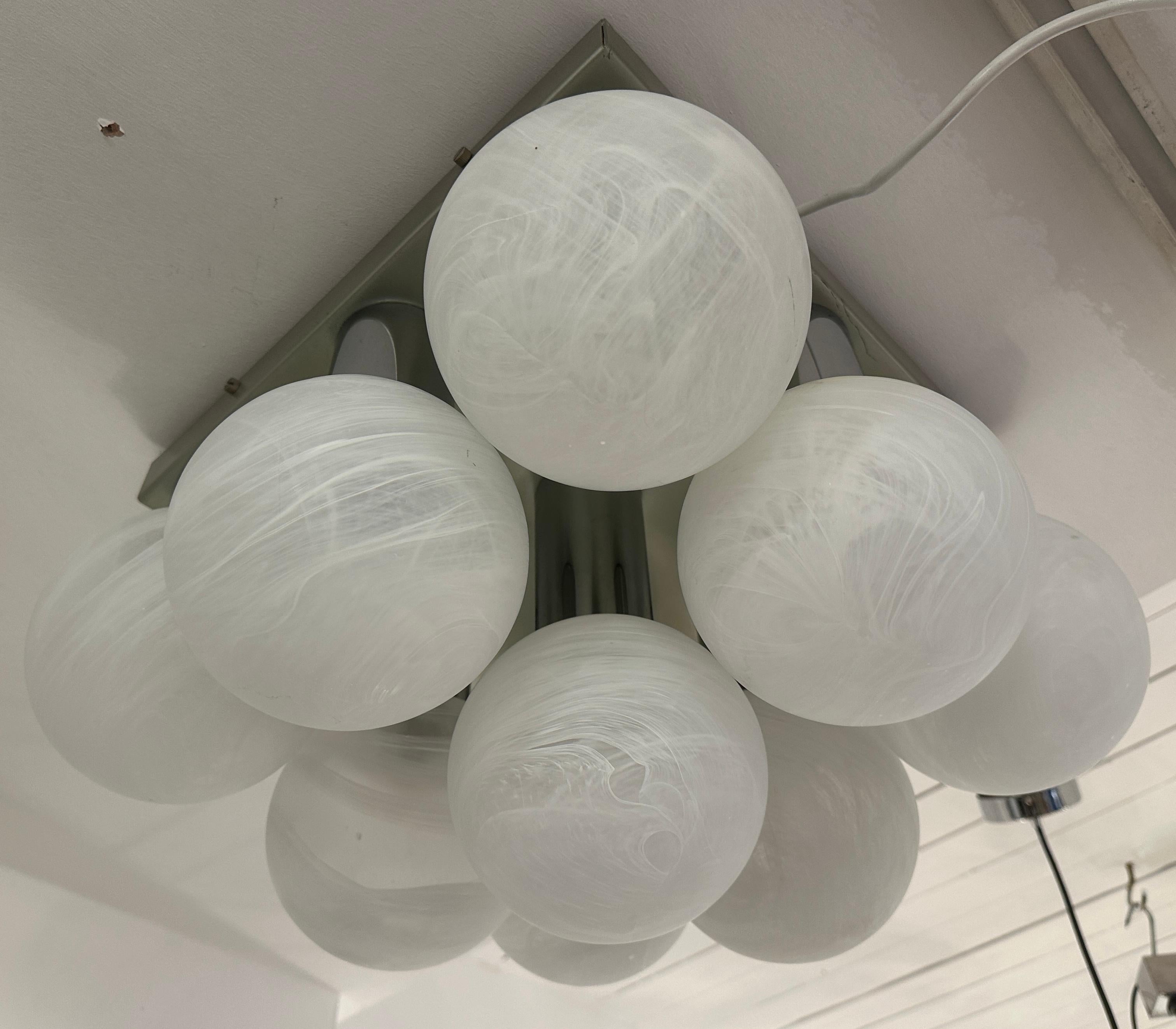 1960s German Leclaire Schäfer 9 Frosted Globe Flush Mount Ceiling Light im Angebot 6