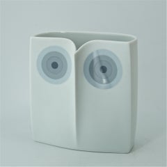 1960s German Minimal Art Porcelain Snow Owl Bird Sculpture Vase Wolf Karnagel