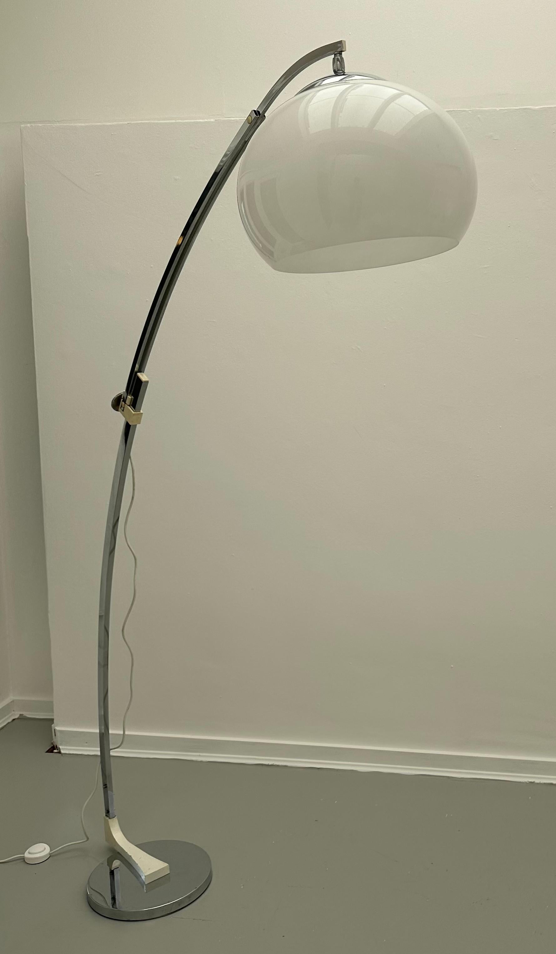 1960s German Sölken Leuchten Arc Polished Chrome Height Adjustable Floor Lamp 7