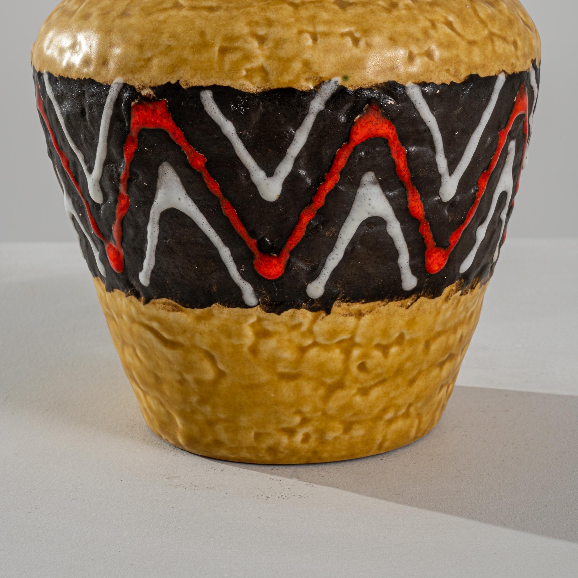 Vase allemand en céramique « W. Germany » des années 1960 en vente 4