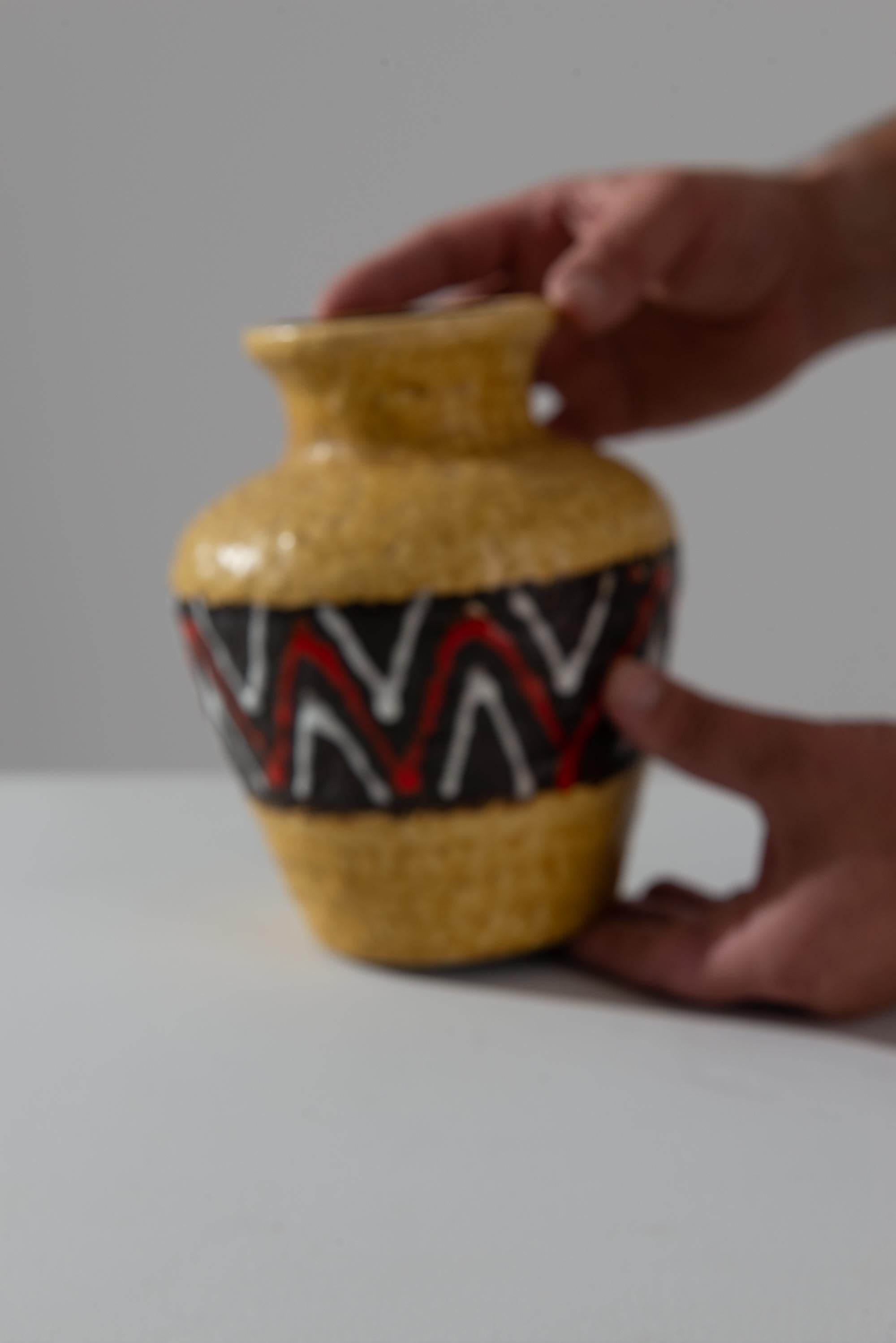 20ième siècle Vase allemand en céramique « W. Germany » des années 1960 en vente