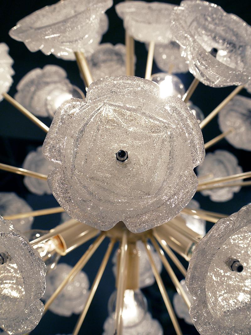 Mid-Century Modern 1960s Germany Sputnik Chandelier White Murano Glass Roses on an Enameled Frame For Sale