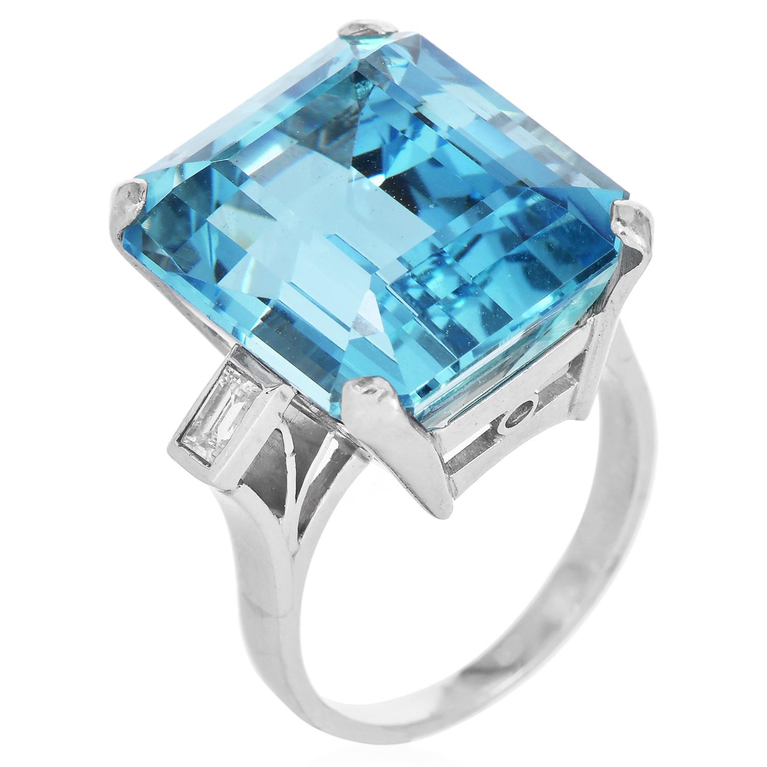 Women's or Men's 1960s GIA 20 carats Aquamarine Diamond Platinum Cocktail Ring For Sale