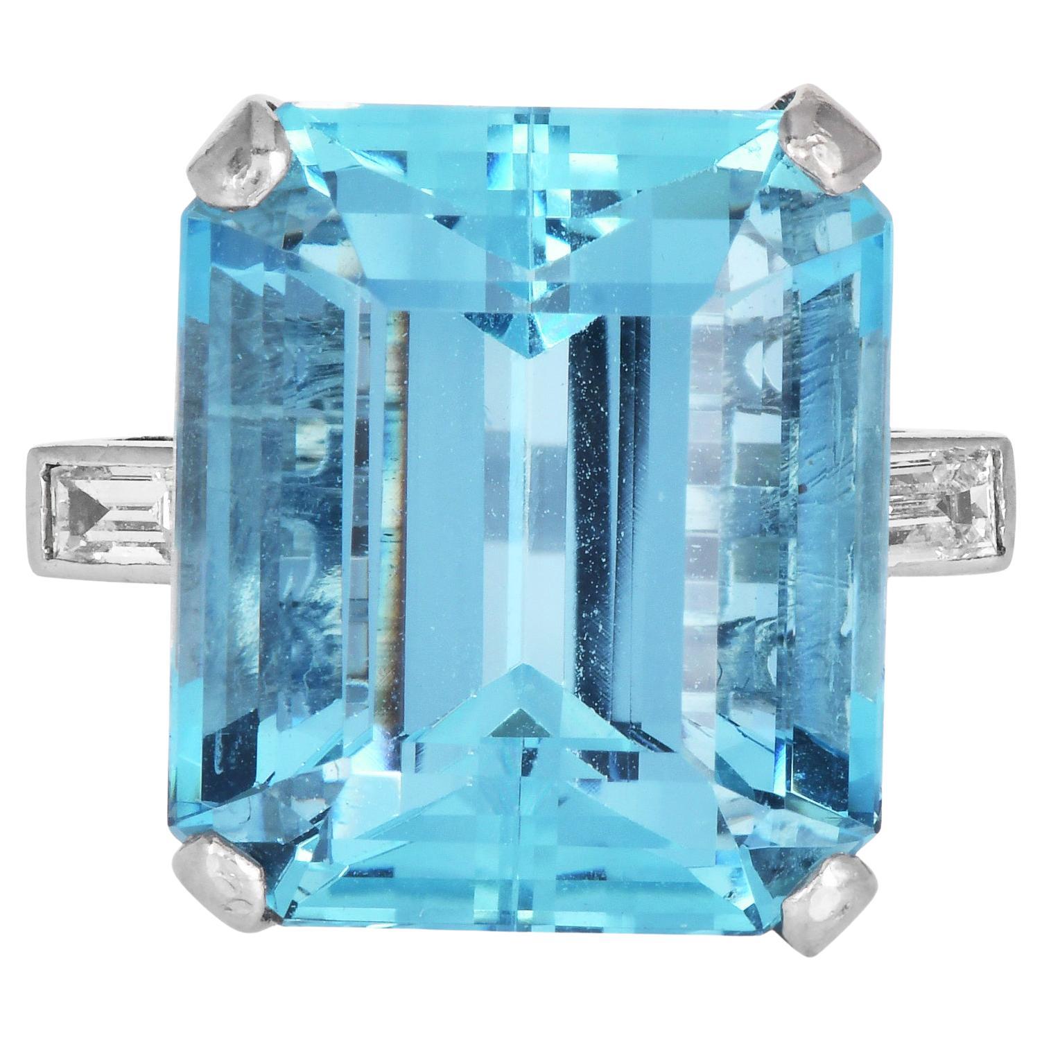 1960s GIA 20 carats Aquamarine Diamond Platinum Cocktail Ring For Sale